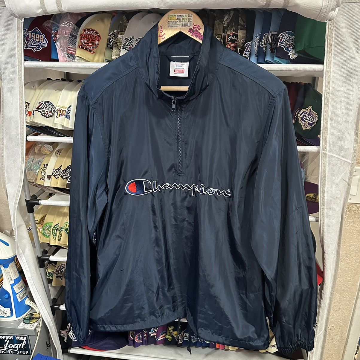 Supreme champion half zip arch logo
