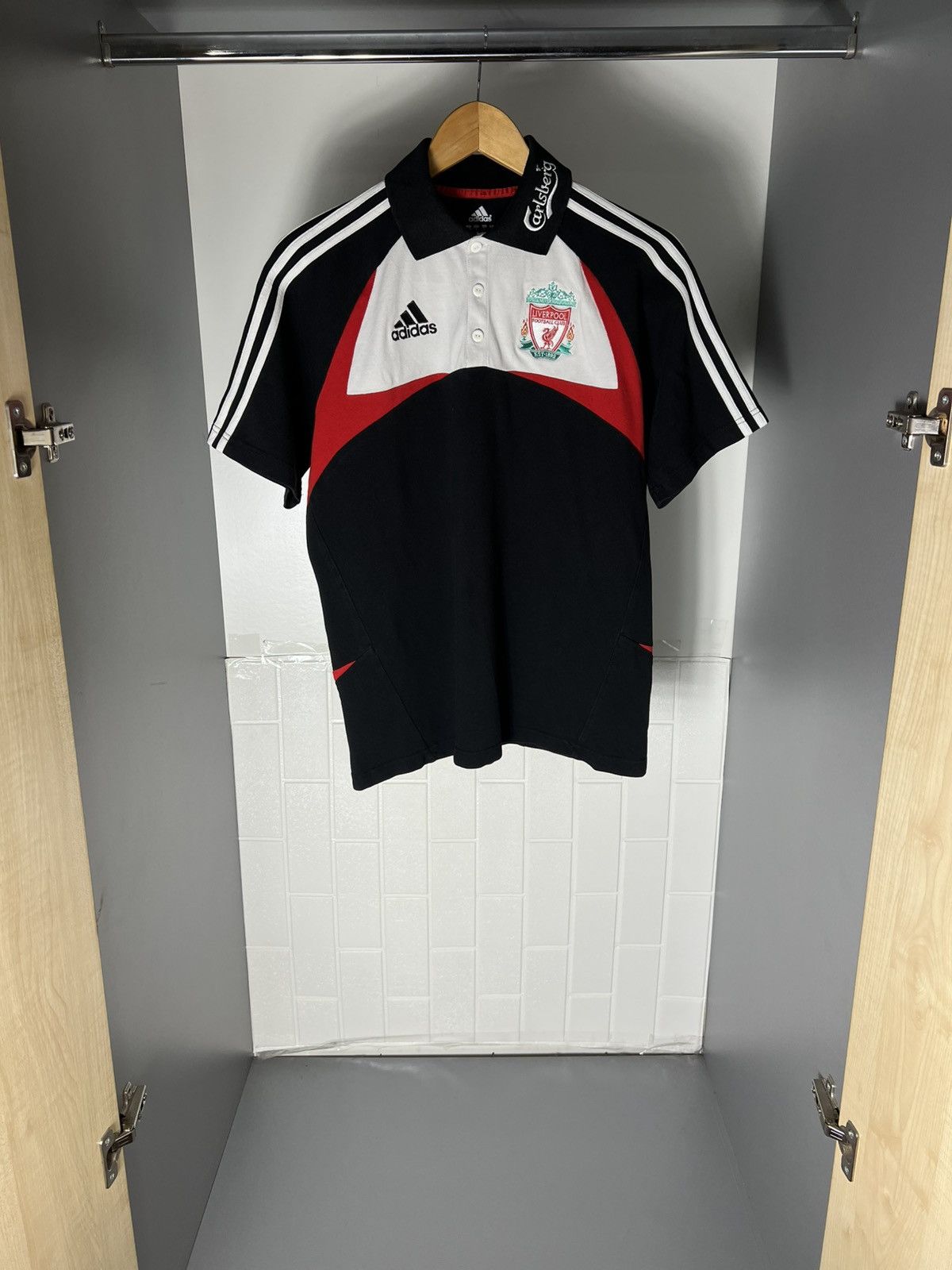 Adidas VINTAGE ADIDAS FC LIVERPOOL ENGLAND SOCCER JERSEY RETRO 90s Size US M / EU 48-50 / 2 - 9 Thumbnail