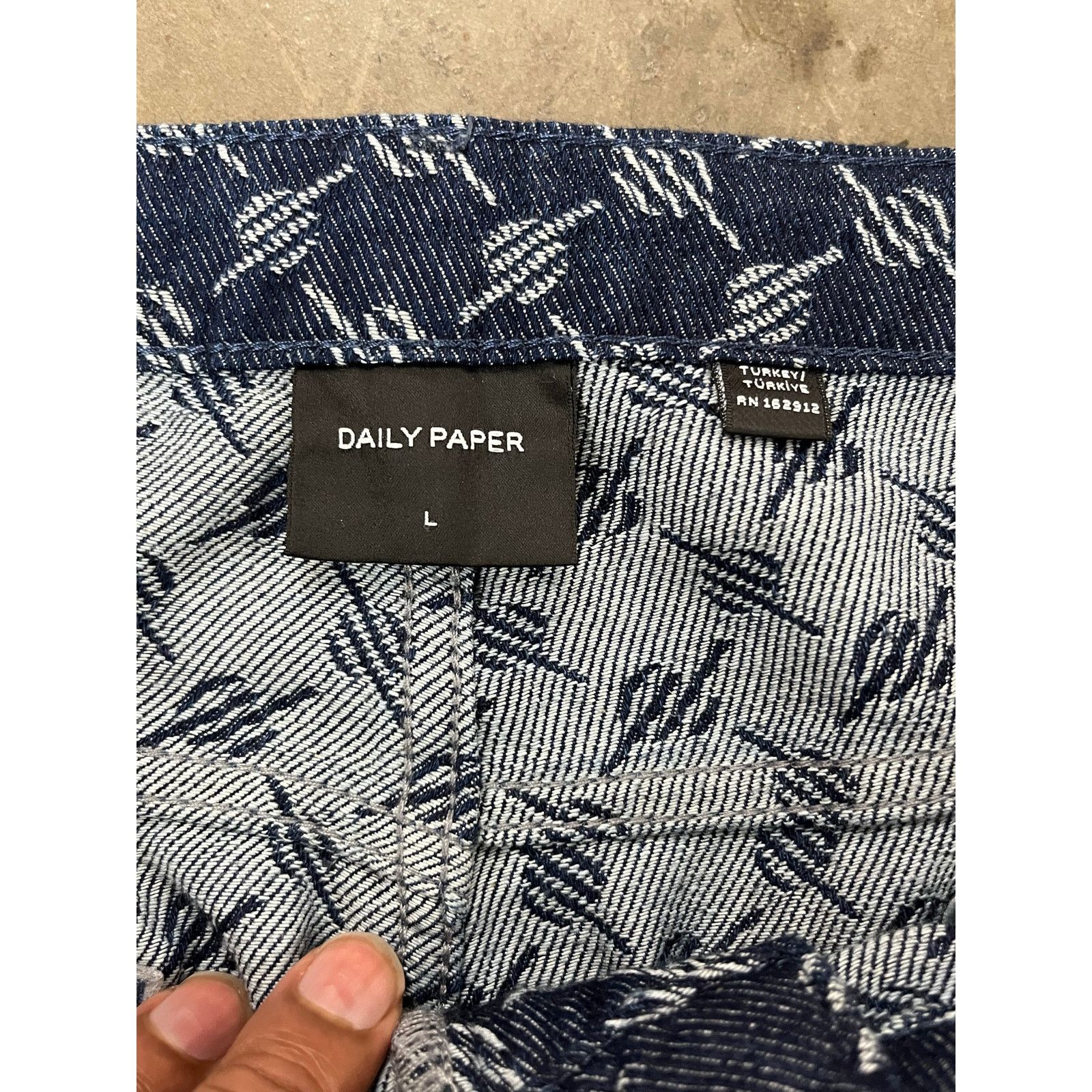 Daily Paper Daily Paper - The Ralf Pants / Dark wash / Size L Size US 36 / EU 52 - 5 Thumbnail