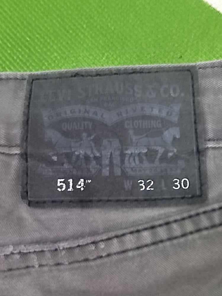 Levi's VINTAGE LEVIS JEANS FADED DISTRESSED STYLE Size US 33 - 8 Thumbnail