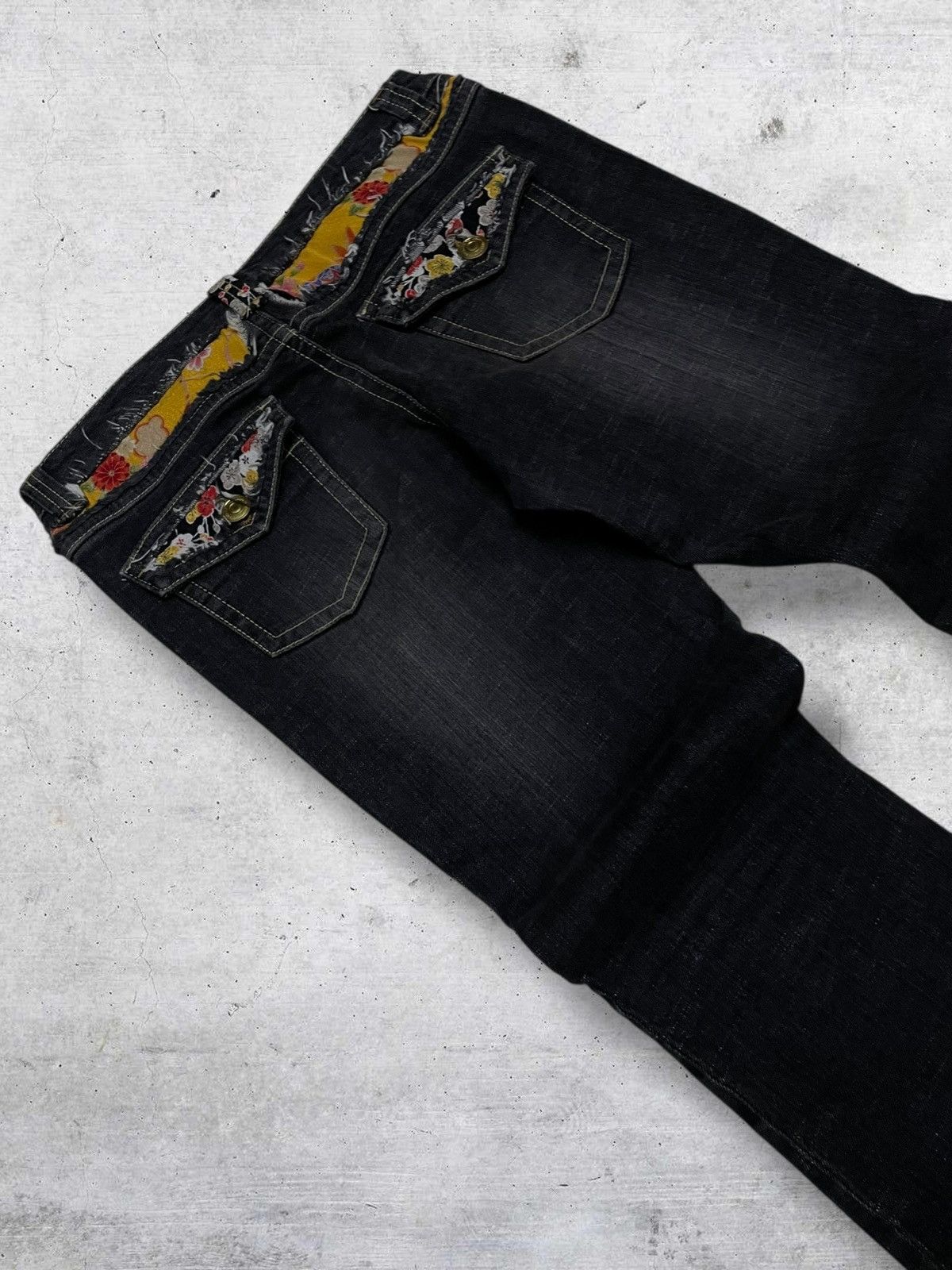 Japanese Brand VINTAGE CAROUGE JAPAN DESIGNER 90S OG FLARED RUNWAY DENIM Size US 32 / EU 48 - 16 Thumbnail
