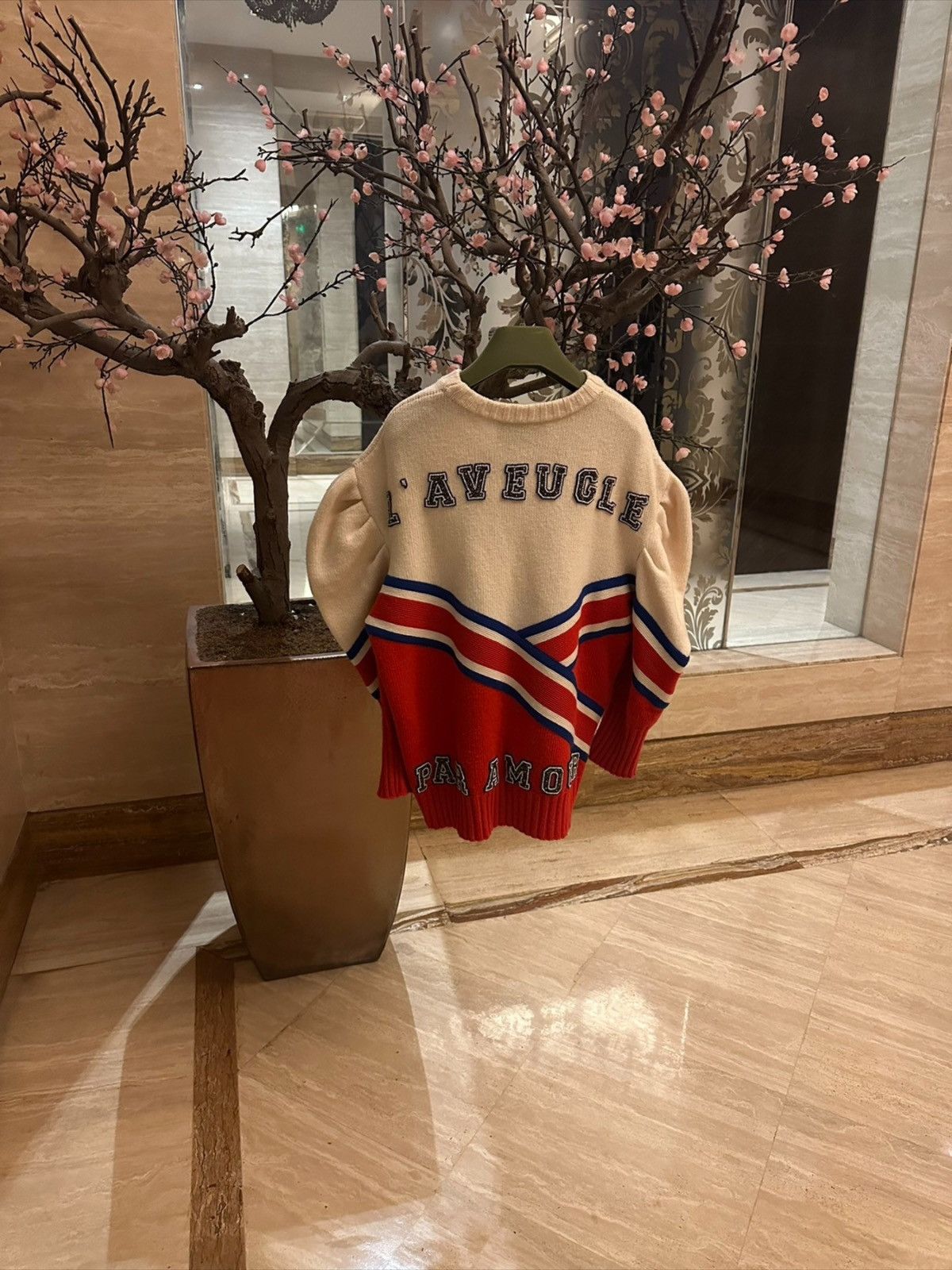 Gucci Gucci Runway sweater S Size S / US 4 / IT 40 - 5 Thumbnail