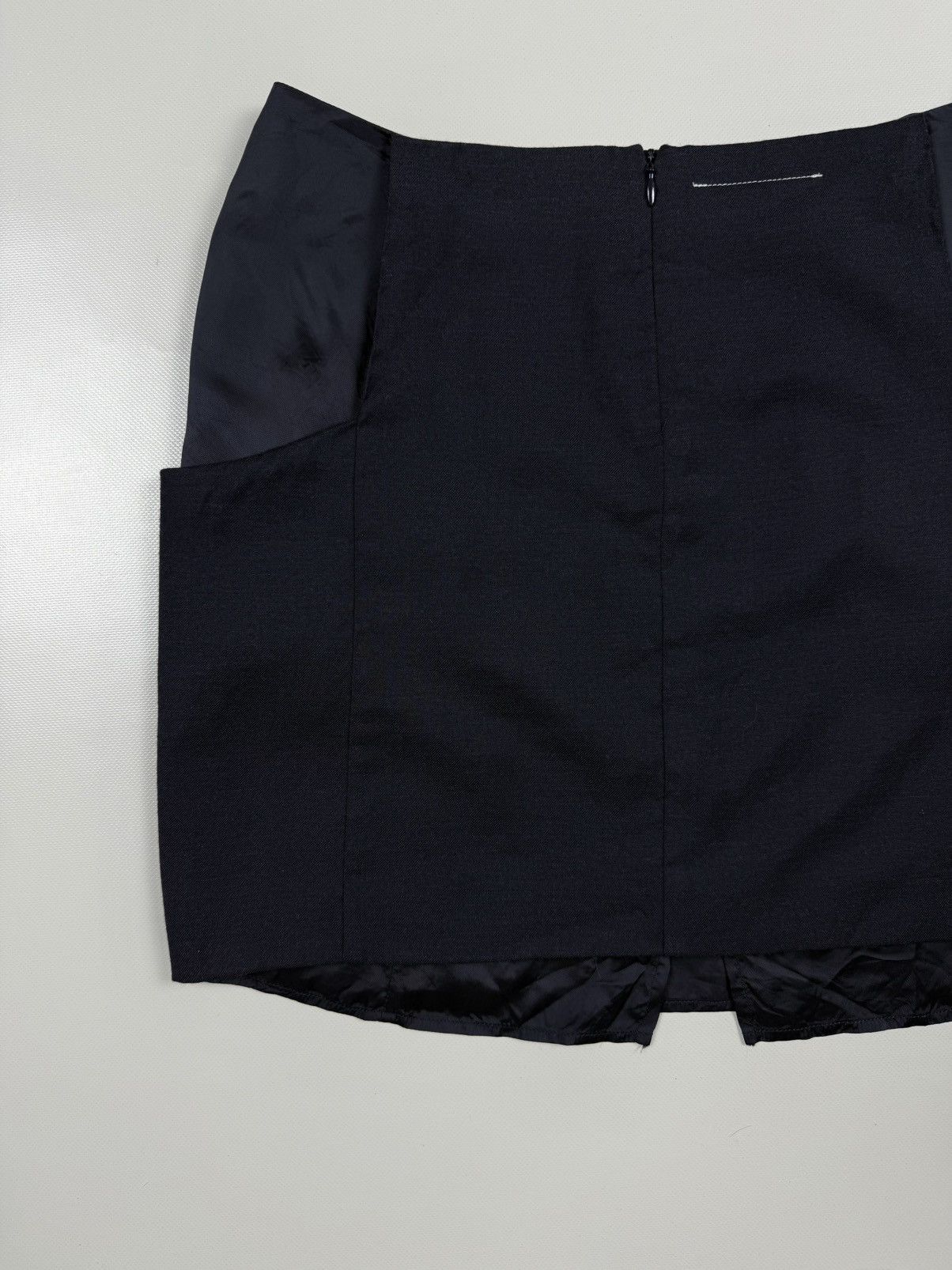MM6 Maison Martin Margiela MM6 Women’s Wool Viscose Skirt Size M Size 28" / US 6 / IT 42 - 11 Thumbnail