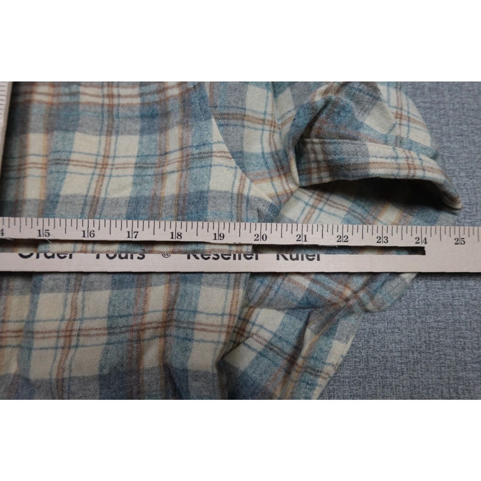 Pendleton VINTAGE Pendleton Shirt Mens M Gray Wool Plaid 80s USA Club Sportsman Button-Up Long Sleeve Collared Flannel Pattern Size US M / EU 48-50 / 2 - 7 Thumbnail