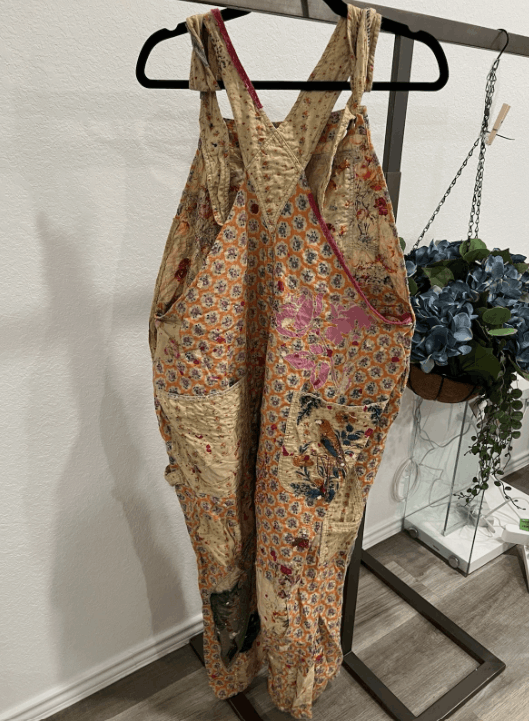 Magnolia Pearl Magnolia Pearl Cotton Appliqué Love Overalls OS Size 34" / US 12 / IT 48 - 7 Thumbnail