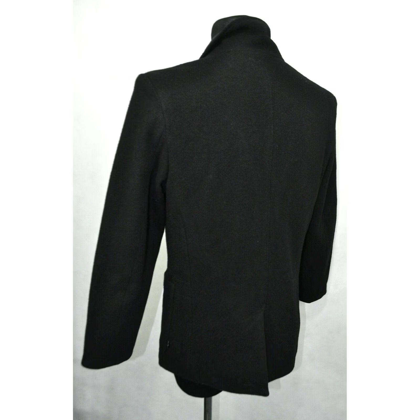 Levi's Levi's Reversible Quilted Wool Jacket M Mens Black Wool 54cm Chest 75cm Length 63cm Sleeve 23.62in Size US M / EU 48-50 / 2 - 3 Thumbnail