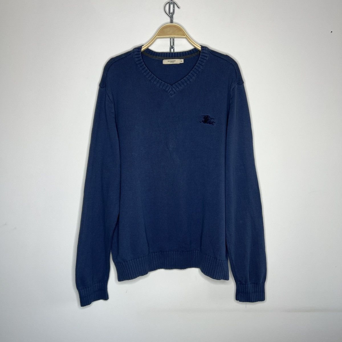 Burberry × Vintage Burberry vintage Navy sweater jumper Size US XL / EU 56 / 4 - 1 Thumbnail