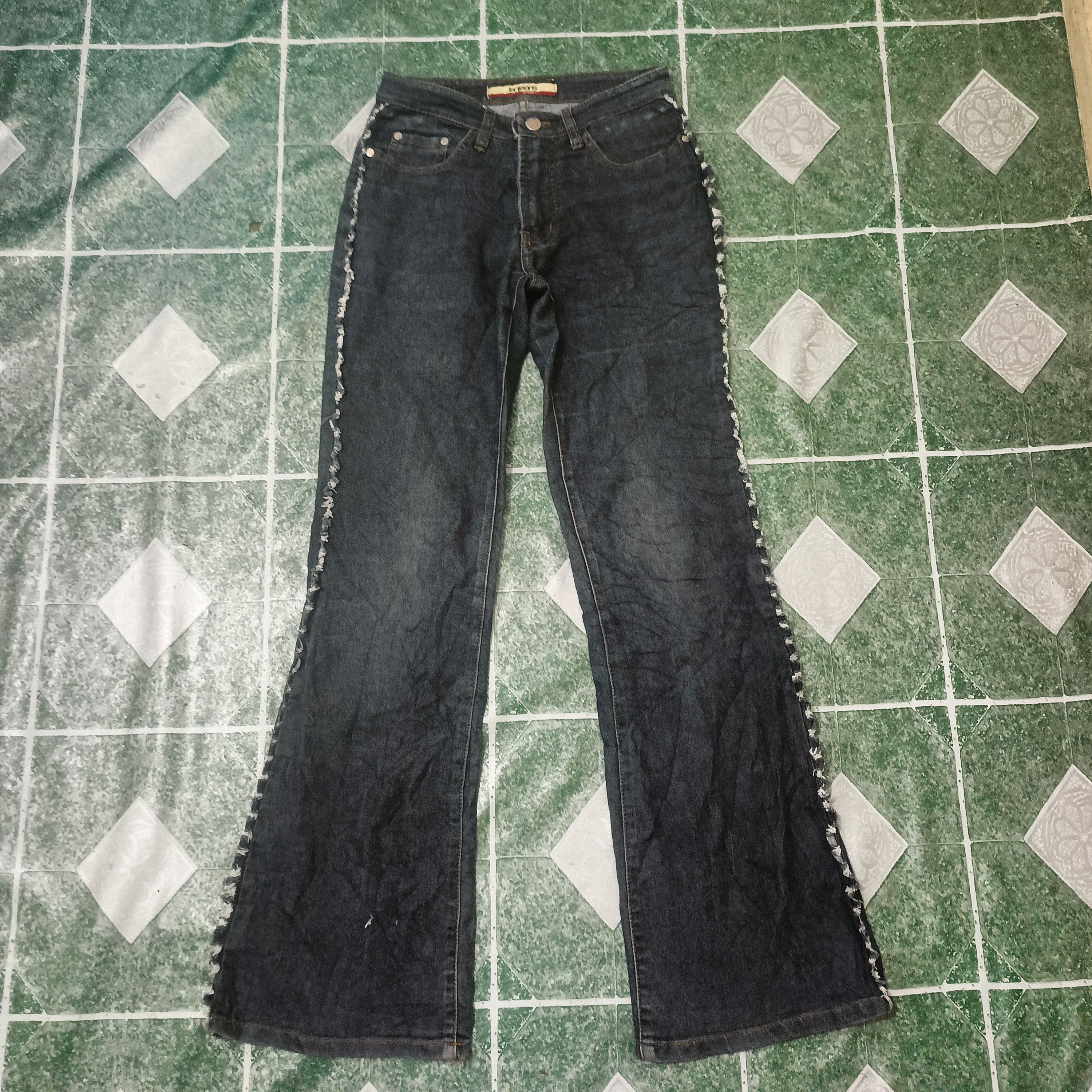 Japanese Brand Lan Jeans Flared Ripped Bootcut Size 27" / US 4 / IT 40 - 1 Thumbnail