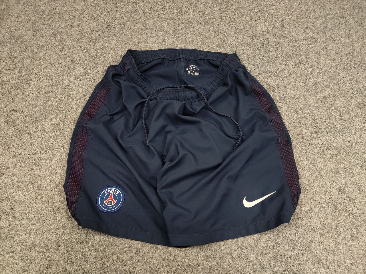 Nike Nike x Paris Saint-Germain PSG Vintage Style Blue Shorts Size US 32 / EU 48 - 2 Preview