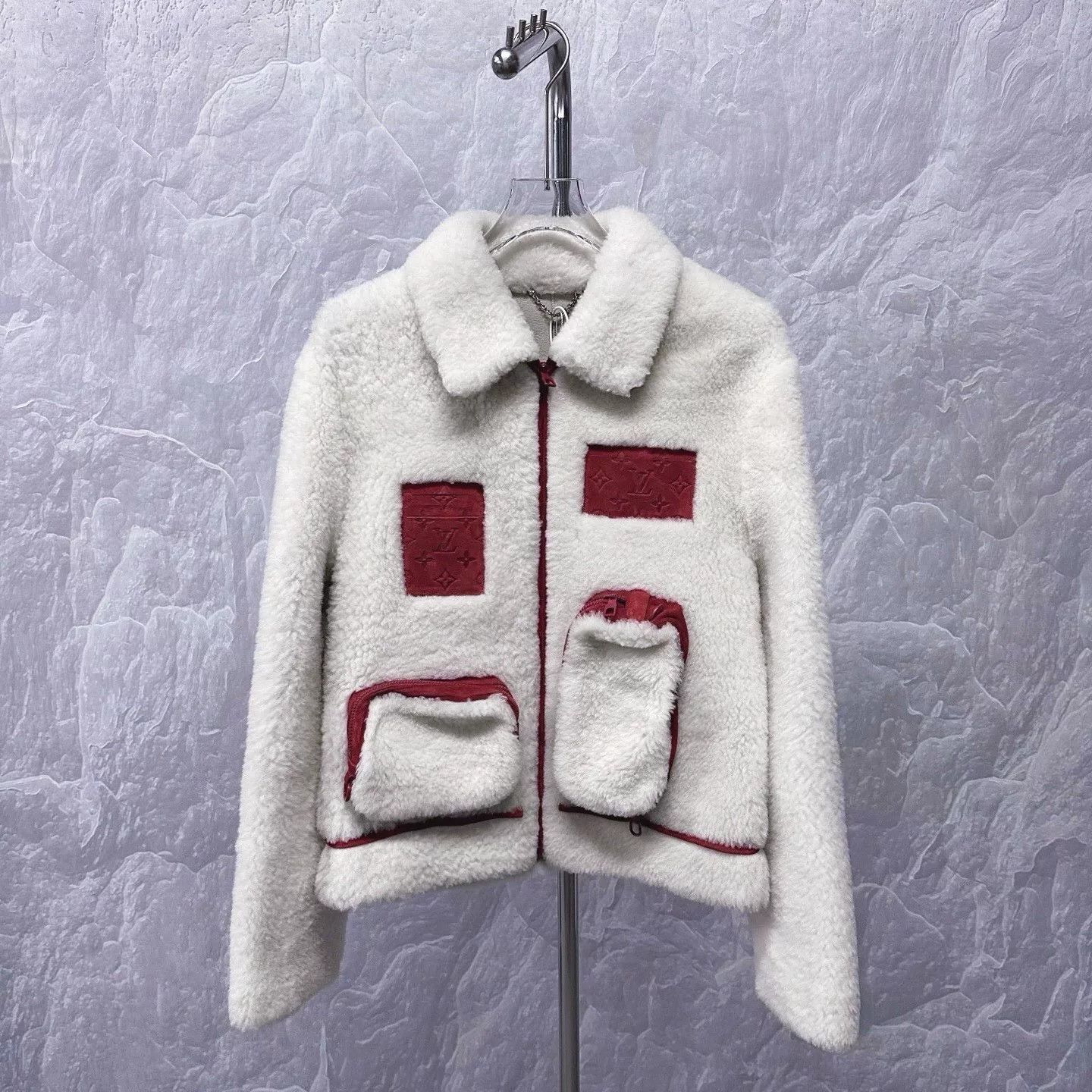 Louis Vuitton louis vuitton shearling leather pocket jacket Size US L / EU 52-54 / 3 - 1 Thumbnail