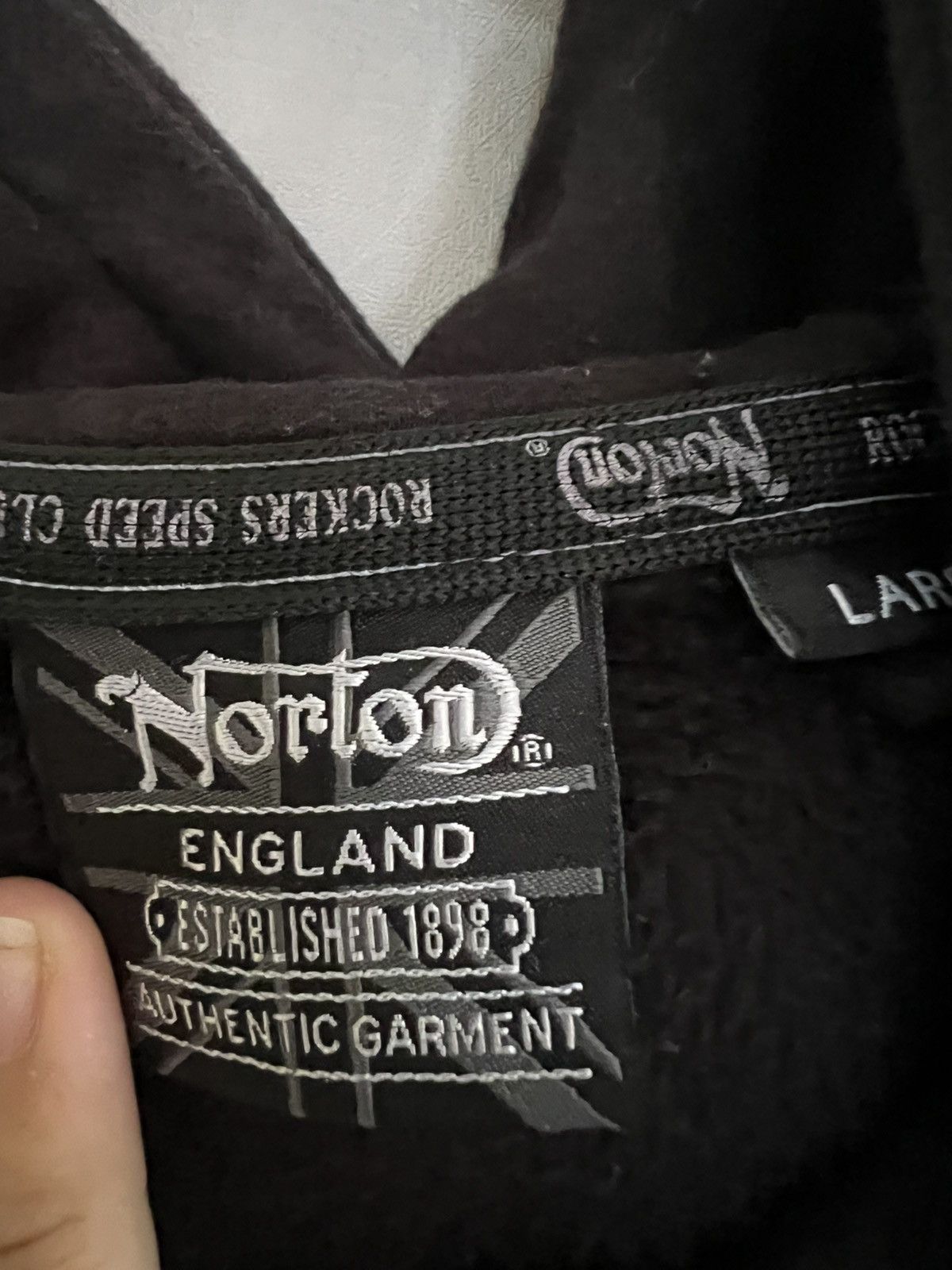 Norton Norton Hoodie – Vintage Motorcycle Streetwear Size US L / EU 52-54 / 3 - 7 Thumbnail