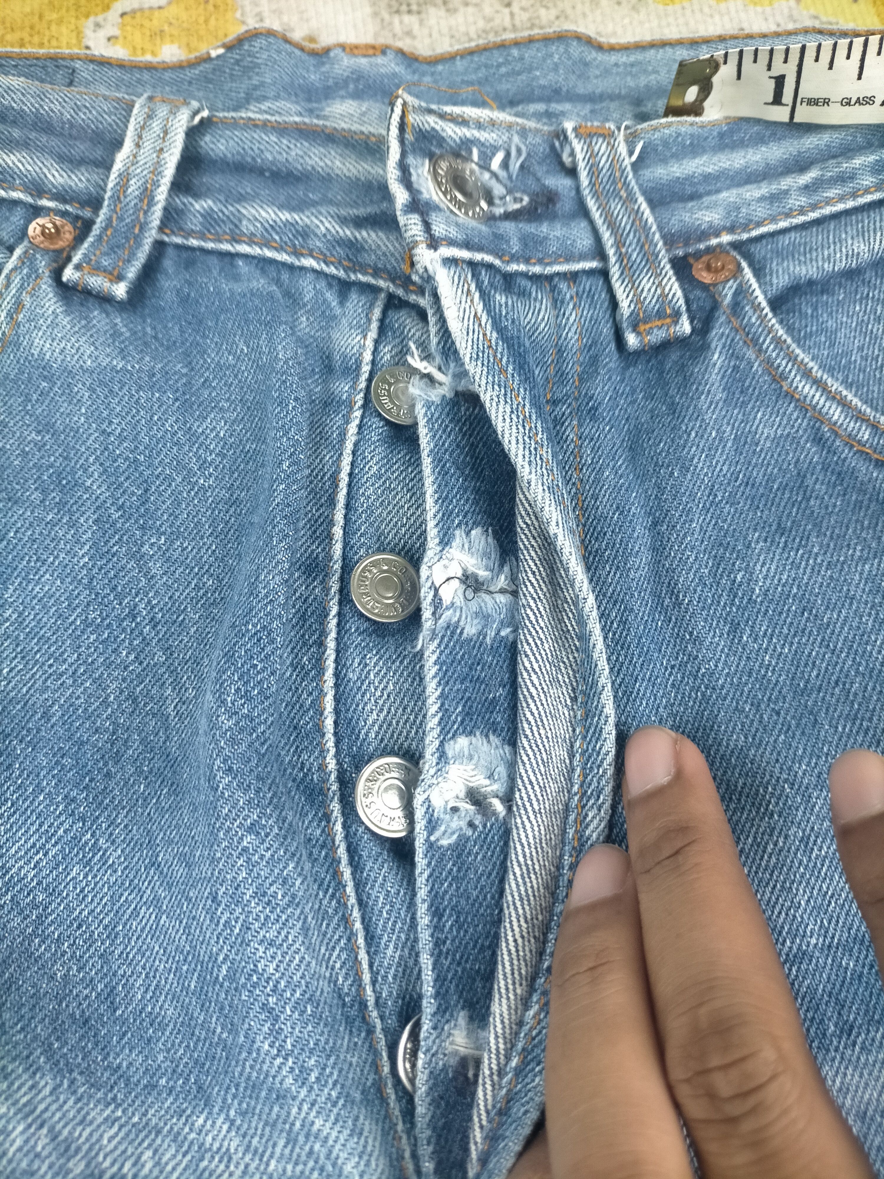 Levi's Vintage Clothing 🔥80s Vintage Levis 501 Button 501 Mudwash Distressed Jeans Size US 31 - 6 Thumbnail