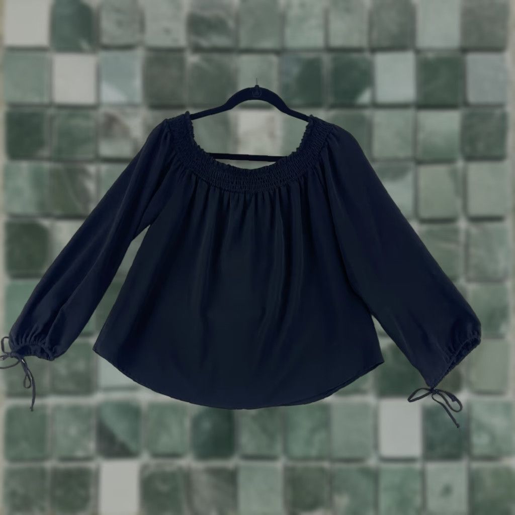 Vintage Chelsea 28 Black Off the Shoulder Shirt Womens Long Sleeve Pullover Size M Size M / US 6-8 / IT 42-44 - 1 Thumbnail