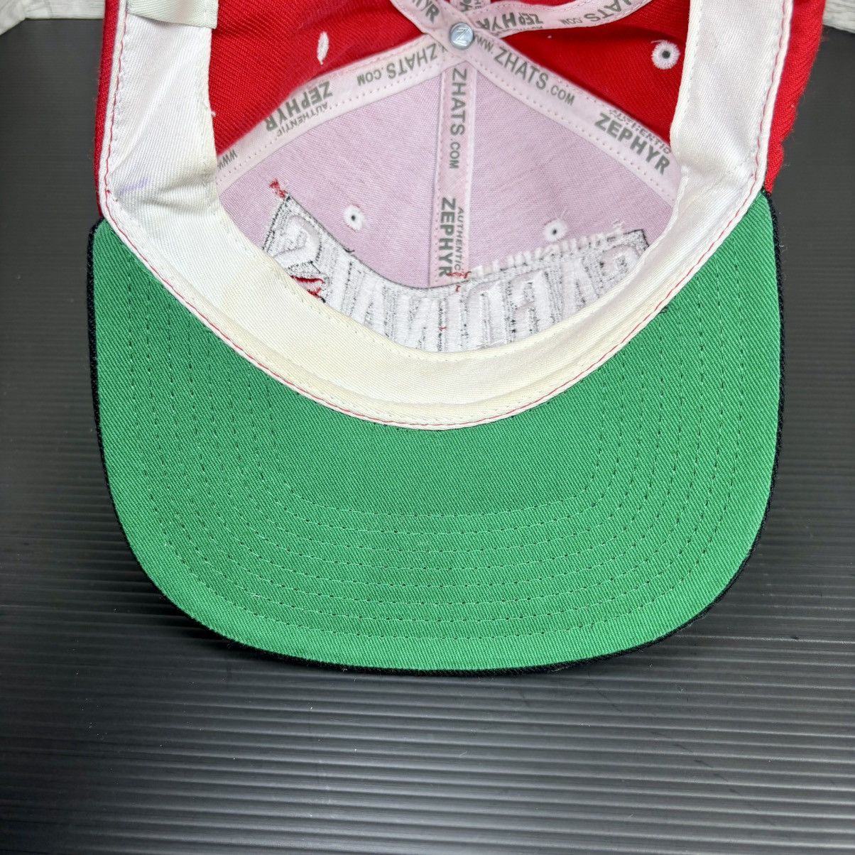 Zephyr Louisville Cardinals Spellout Hat Cap Mens Zephyr Snapback Size ONE SIZE - 12 Thumbnail