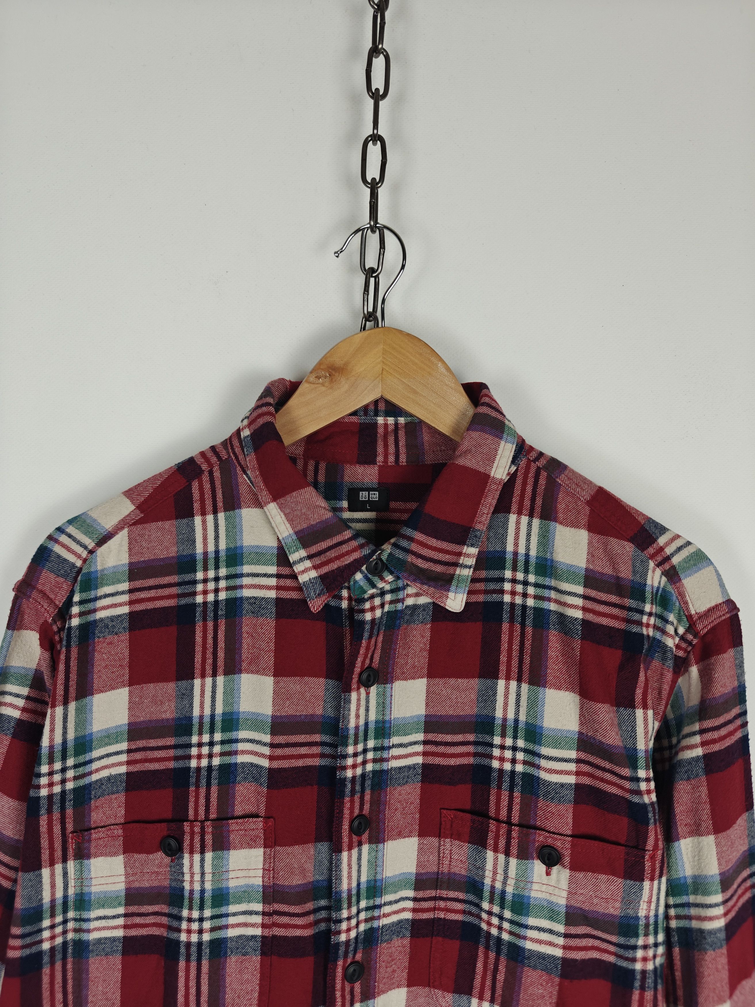 Uniqlo Uniqlo Check Flannel Shirt Cotton Collared size L Size US L / EU 52-54 / 3 - 2 Thumbnail
