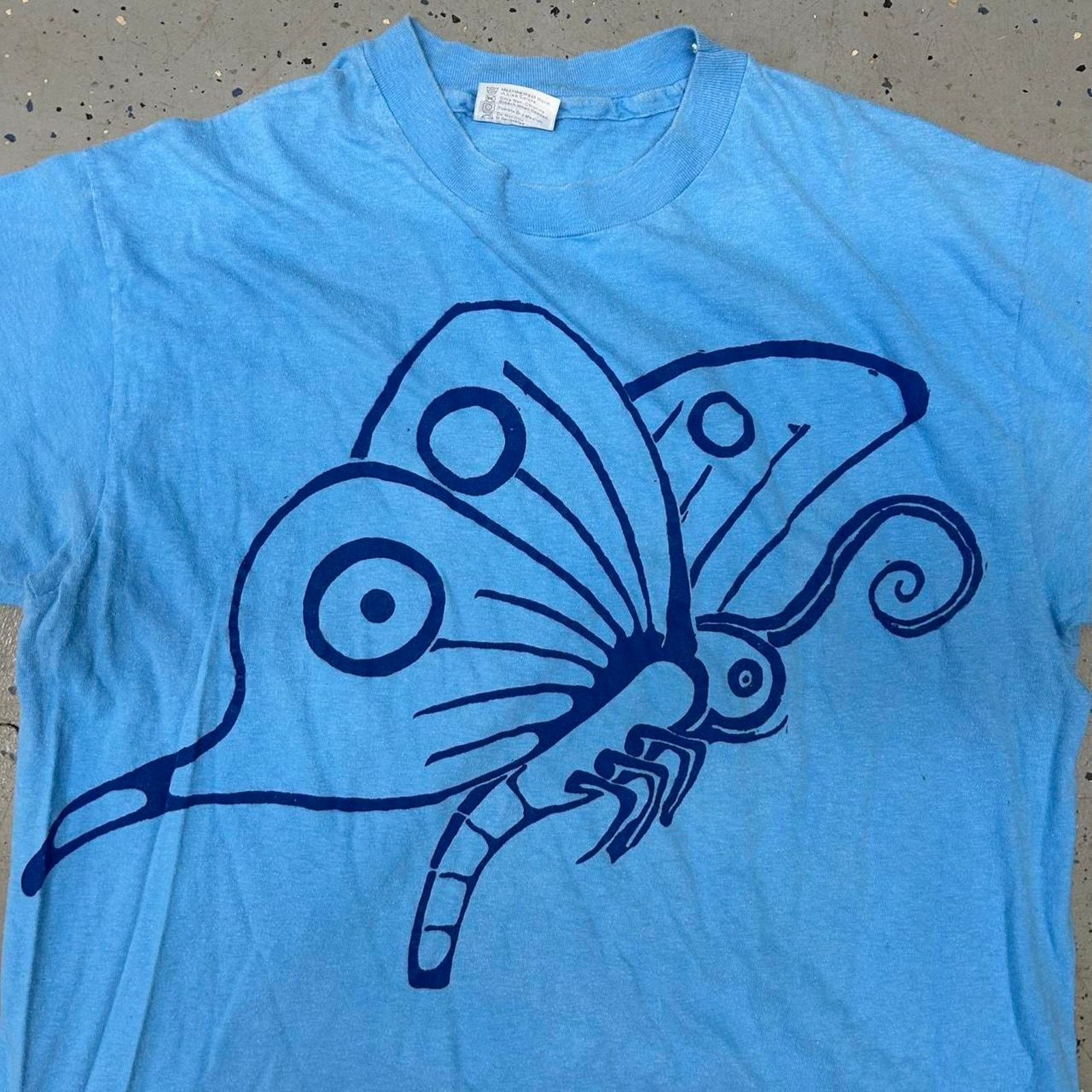 Hanes VTG 80s Hanes blue butterfly graphic t-shirt Size XL / US 12-14 / IT 48-50 - 2 Thumbnail