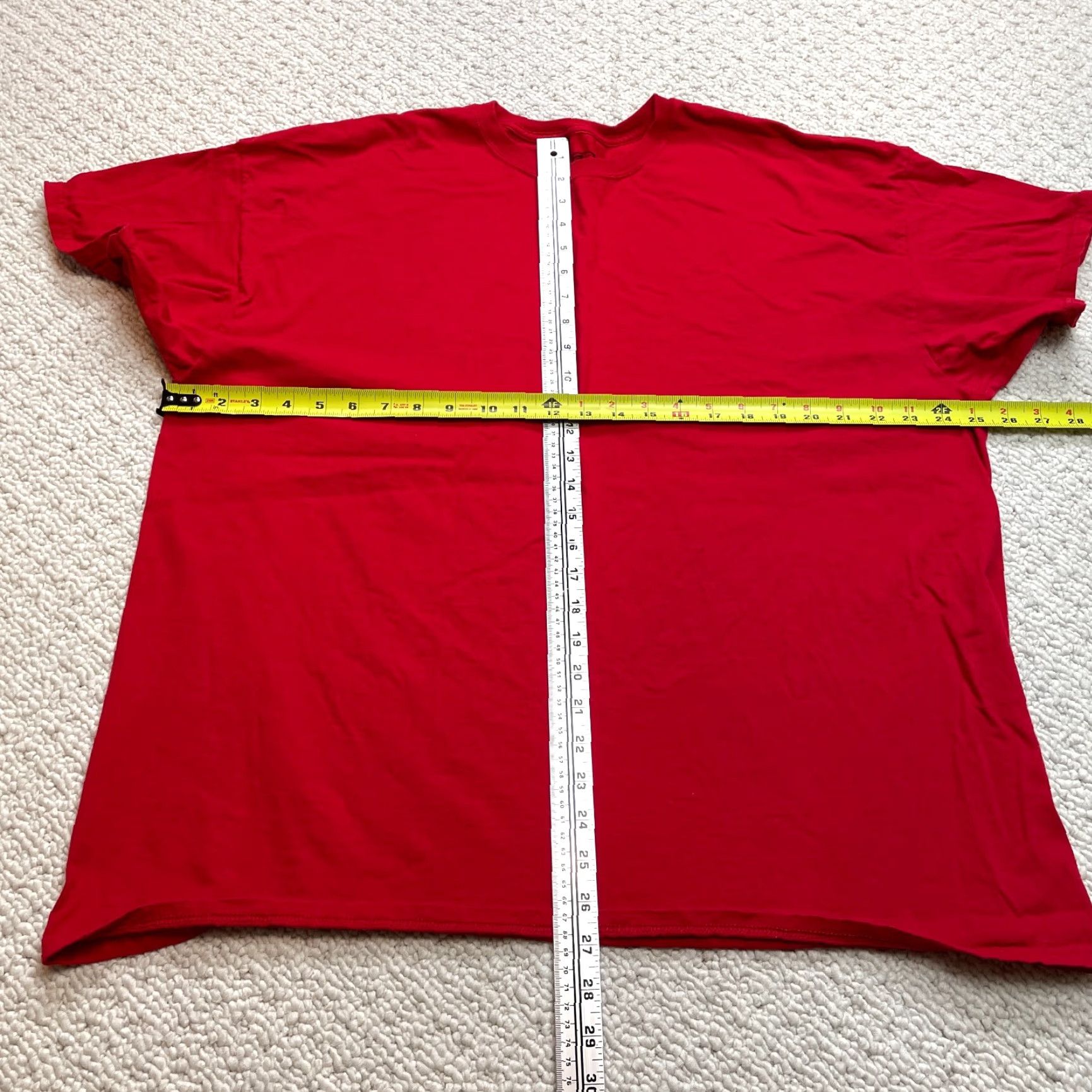 Athletic Works Athletic Works Heavyweight Shirt Adult 2XL Red Solid Logo Crew Neck Short Sleeve T-Shirt Unisex Mens Womens Size US XXL / EU 58 / 5 - 2 Thumbnail
