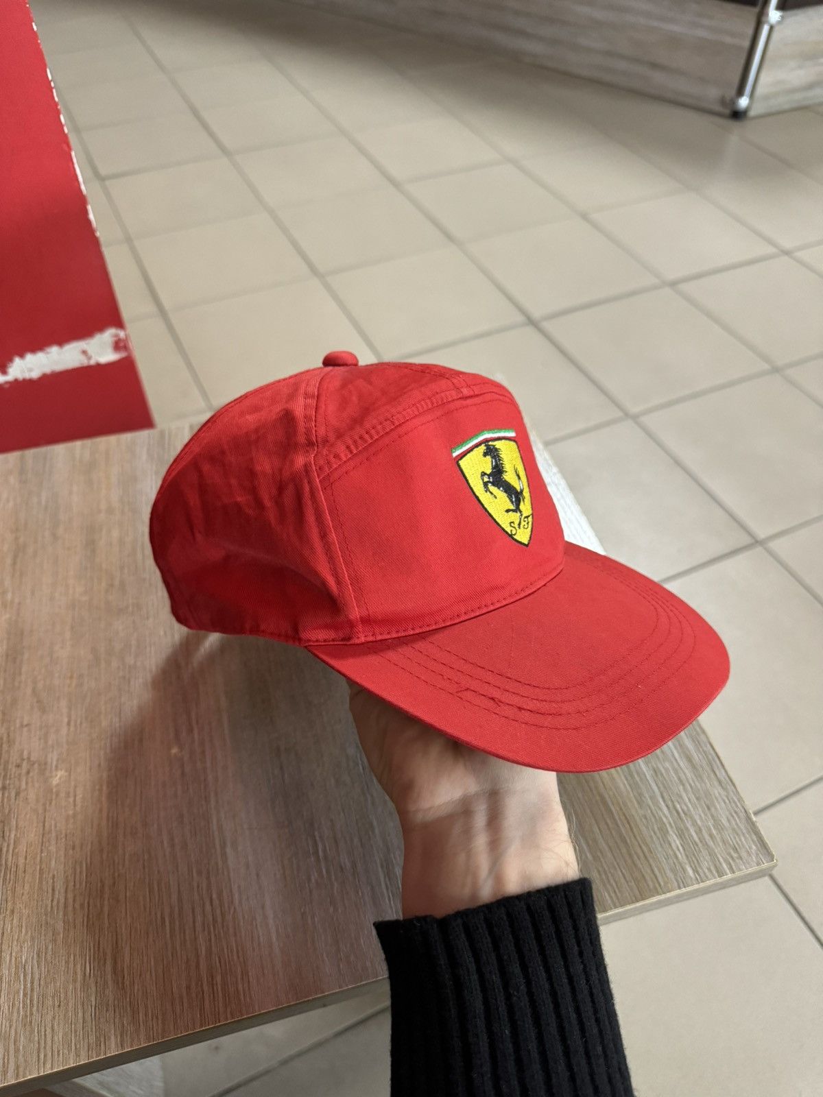 Ferrari × Marlboro Classics Ferrari Formula 1 Marlboro Vintage Raxing Red Cap Size ONE SIZE - 6 Thumbnail
