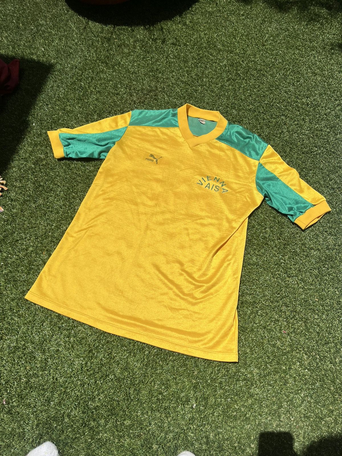 Puma × Vintage VTG 70’s PUMA Yellow & Green Soccer Jersey Size US L / EU 52-54 / 3 - 2 Thumbnail