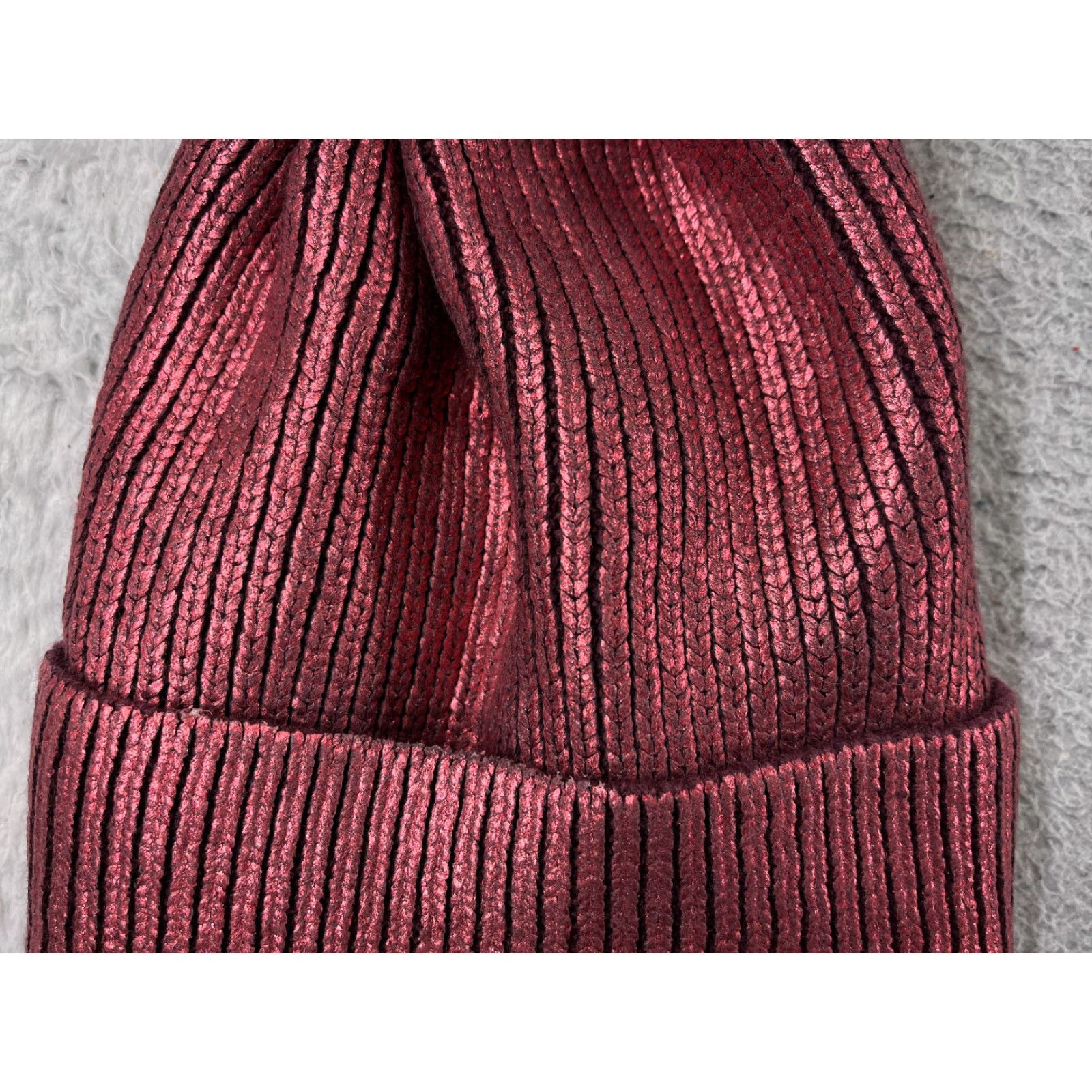 Vintage Scoop Beanie Toque Adult One Size Burgundy Knit Metallic Acrylic Poly Ski Pom Beanie/Scoop Mens Womens Unisex Size ONE SIZE - 2 Thumbnail