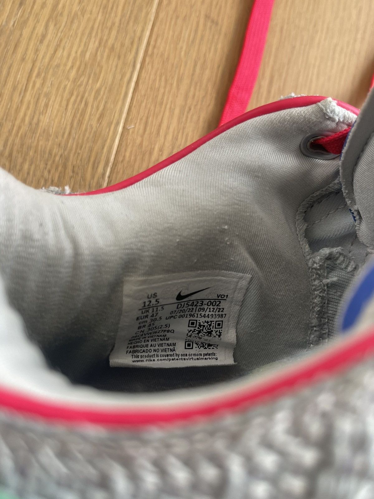 Nike Nike Lebron 20 Size US 12.5 9/10 condition Size US 12.5 / EU 45-46 - 7 Thumbnail