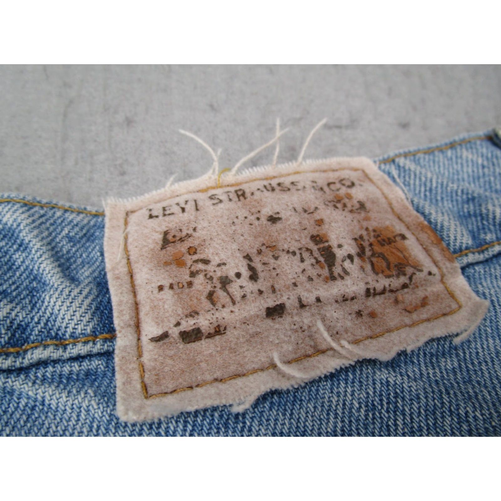 Levi's VINTAGE Levi's Jeans Mens 38 Blue 540 Relaxed Fit Denim Made in Mexico 38x30 Size US 38 / EU 54 - 5 Thumbnail