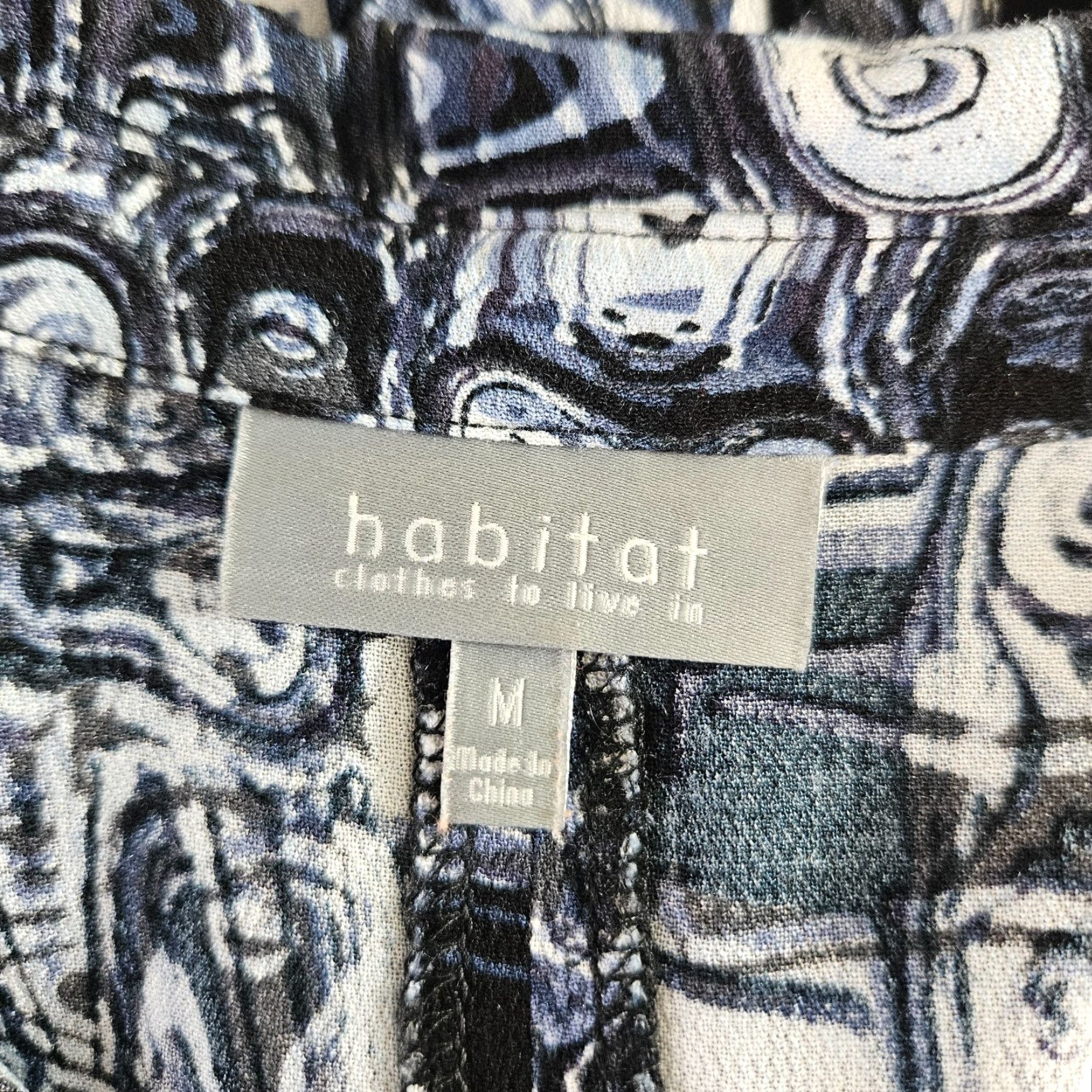 Habitat Habitat Button-Up Top Shirt Womens Medium Blue Black Long Sleeve Rayon Size M / US 6-8 / IT 42-44 - 5 Thumbnail