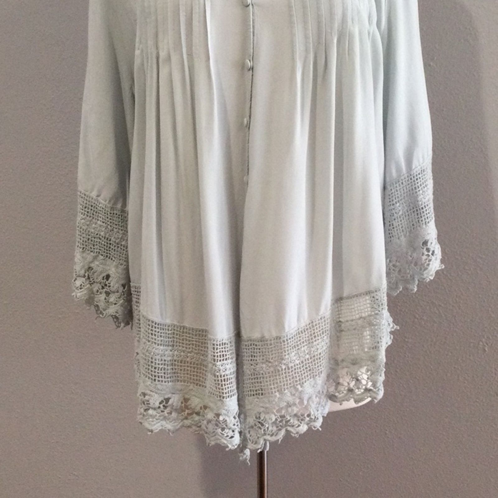 Other Solitaire by Ravi Khosla Pleated Gray Top Size 2X Size XXL / US 16-18 / IT 52-54 - 3 Thumbnail