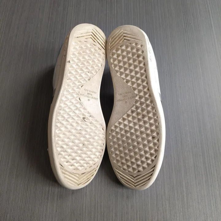 Louis Vuitton Louis Vuitton Silver Trim Leather Sneakers -2508 Size US 8.5 / EU 41-42 - 2 Thumbnail