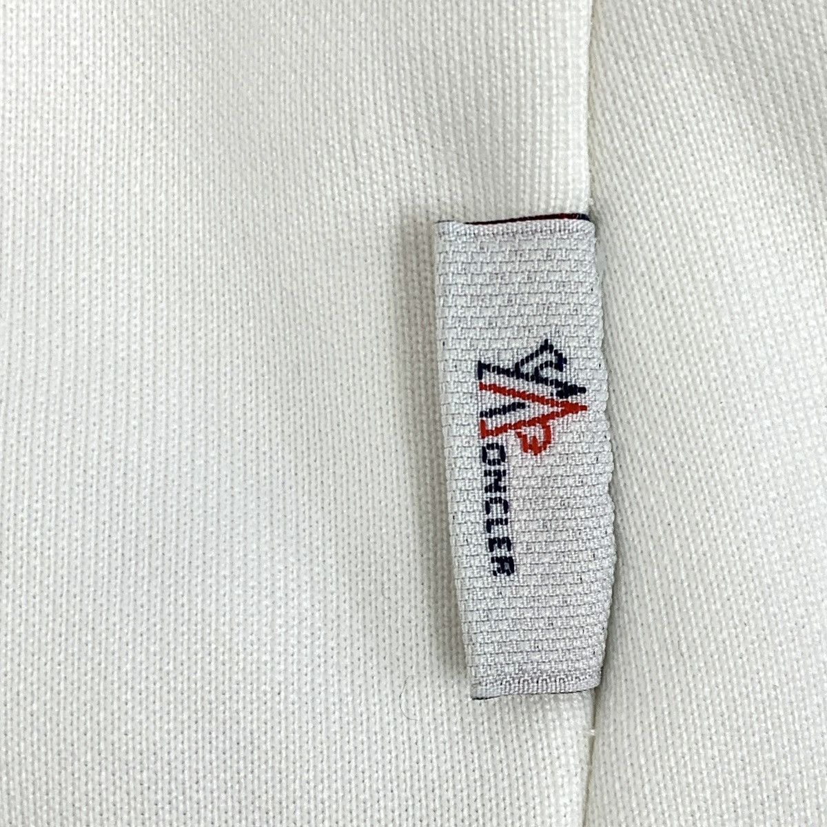 Moncler Moncler Logo Flocked Hooded Drawstring Sweatshirt K26WX Size US M / EU 48-50 / 2 - 6 Thumbnail