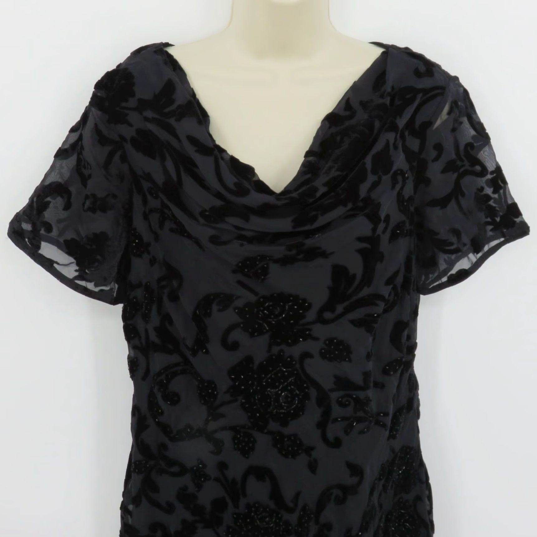 Velvet VINTAGE Eva Blue Women 16 Black Floral Beaded Velvet Short Sleeve Dress Y2K 2003 NEW Size 38" / US 16 / IT 52 - 2 Thumbnail