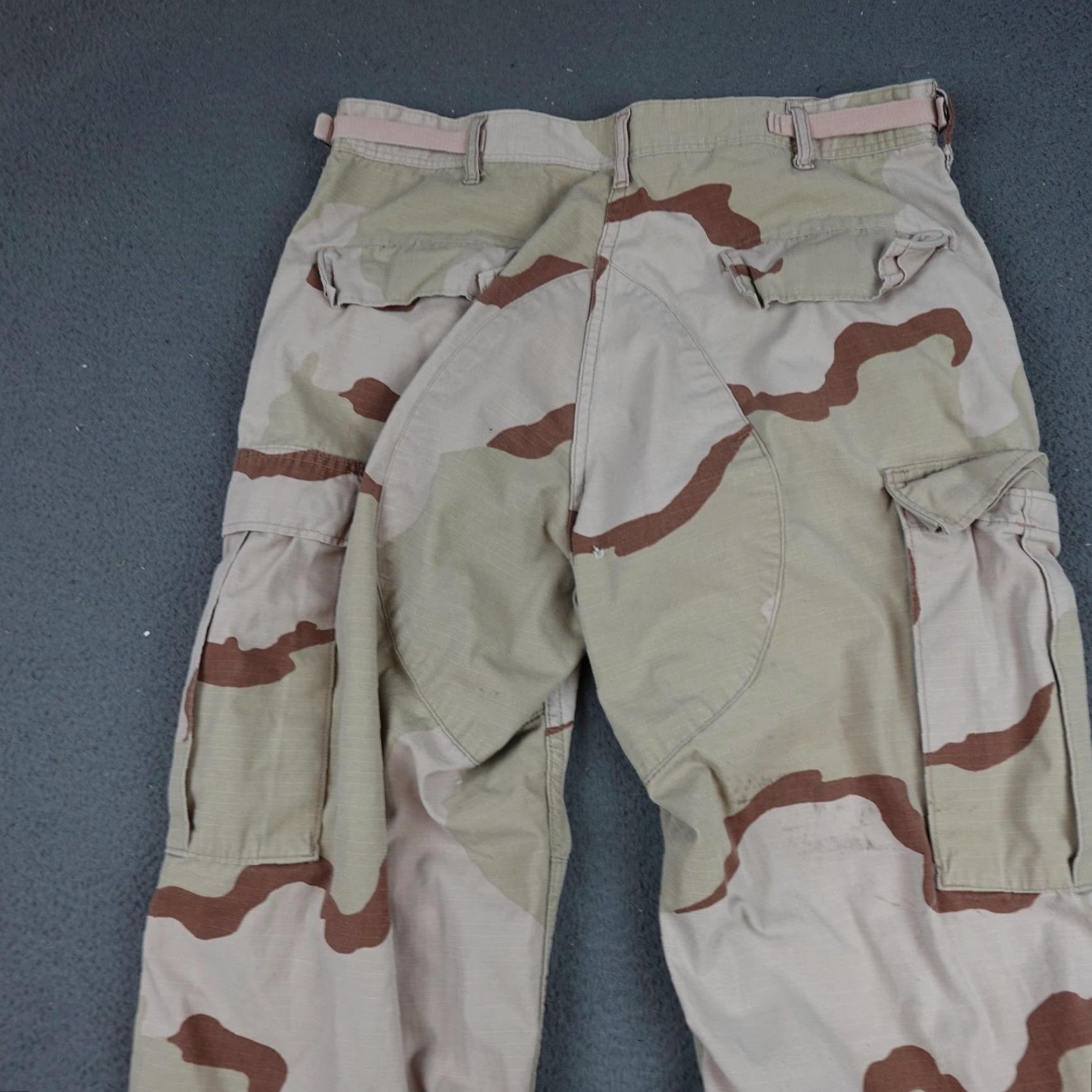 Vintage VINTAGE American Power Source Desert Camo Cargo Pants Mens Medium Army 00s Size US 31 - 7 Thumbnail