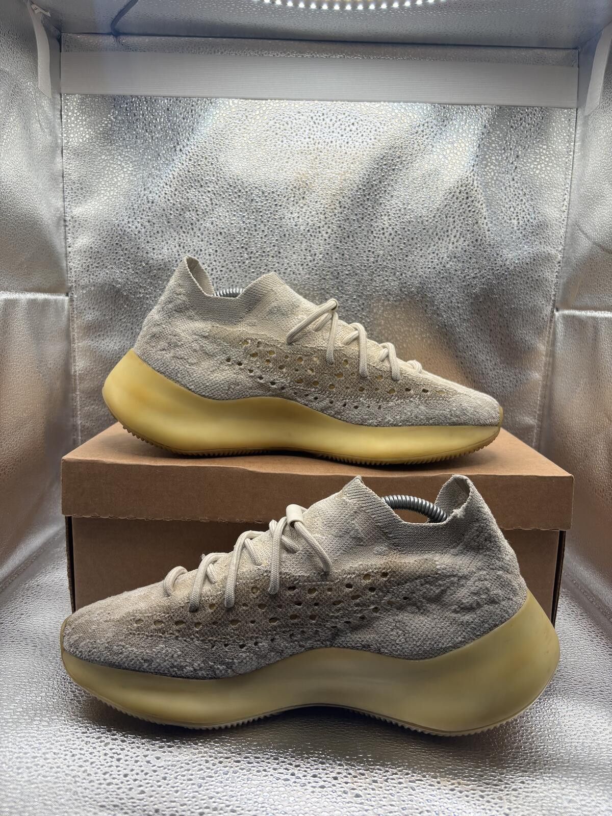 Yeezy Adidas yeezy boost 380 calcite glow Size US 9 / EU 42 - 5 Thumbnail