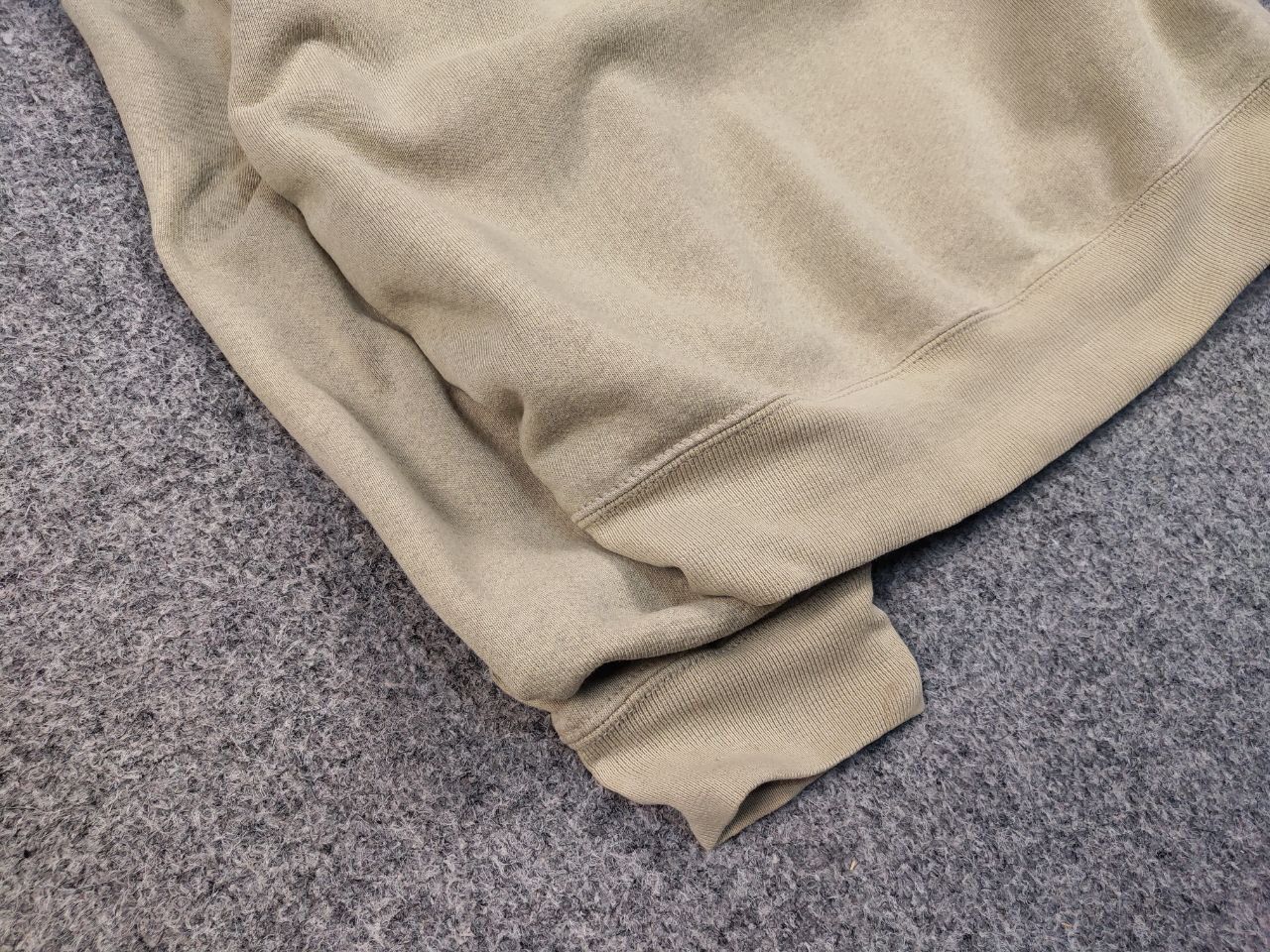 Fruit Of The Loom Vintage 90's Fruit Of The Loom Blank Crew Chek Sweatshirt Size US L / EU 52-54 / 3 - 6 Thumbnail