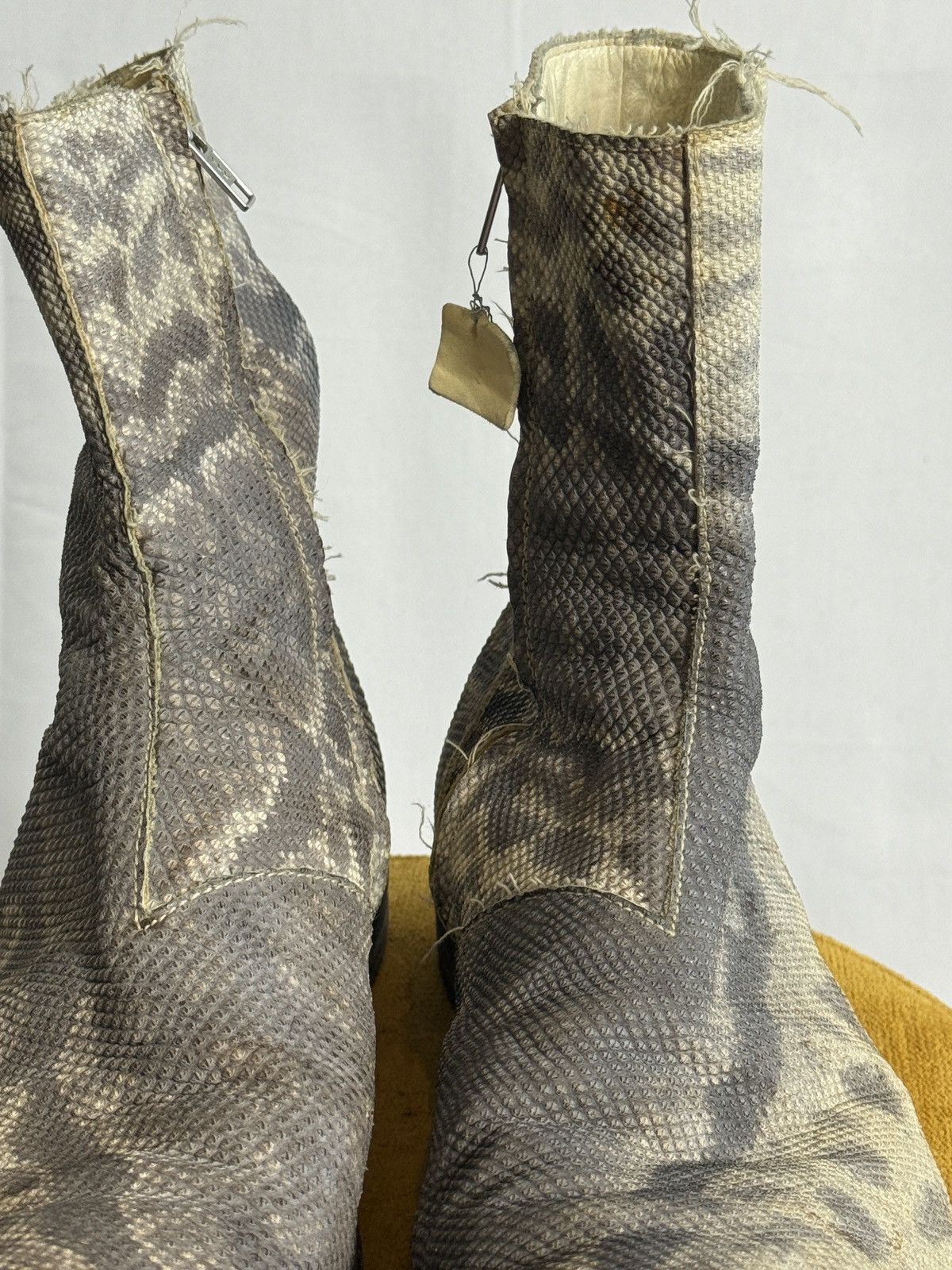 A1923 Augusta Lizard Leather Back Zip Boots Size US 9 / EU 42 - 2 Thumbnail