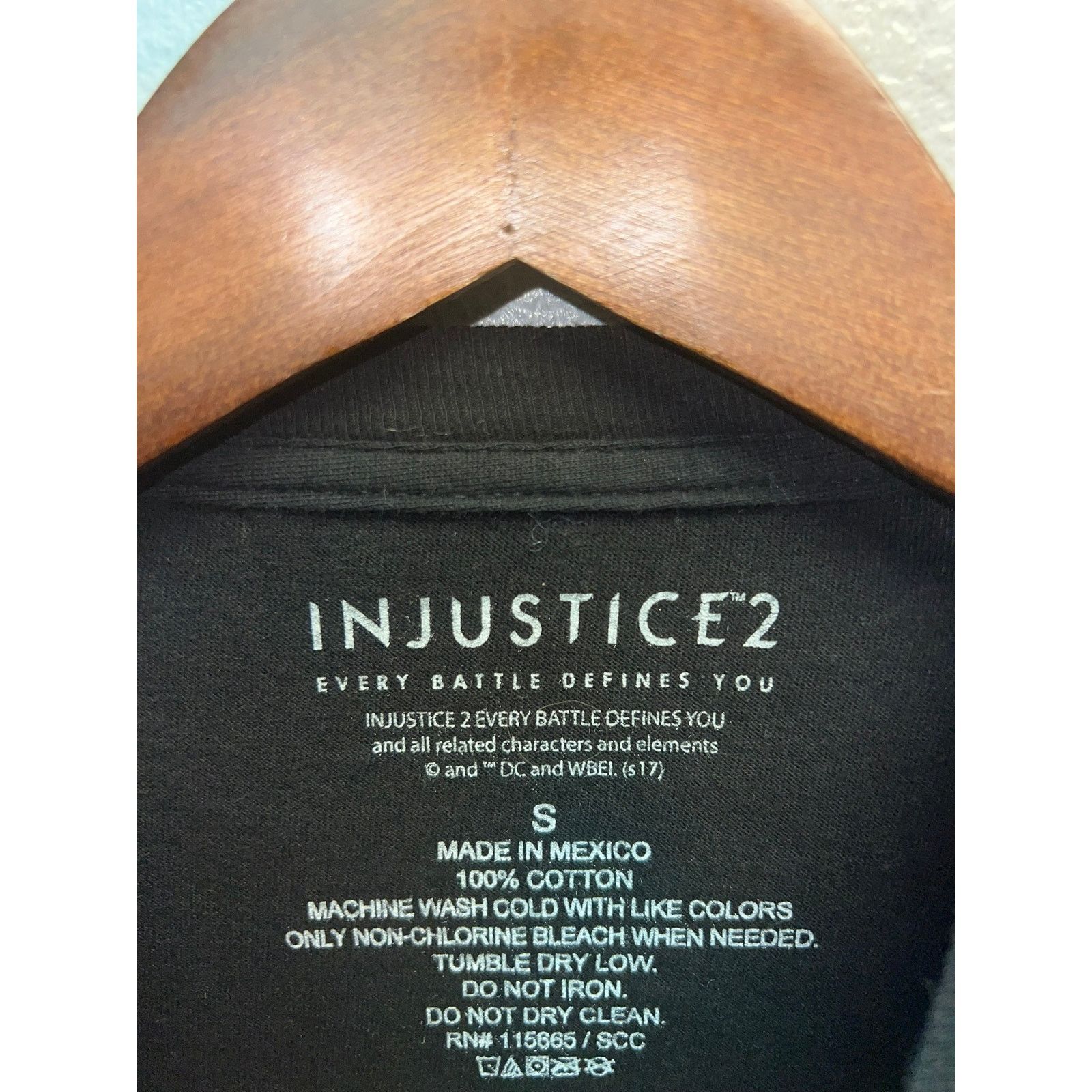 Band Tees Injustice 2 Shirt Video Game Gaming Batman Superman Tee S Size US S / EU 44-46 / 1 - 4 Thumbnail