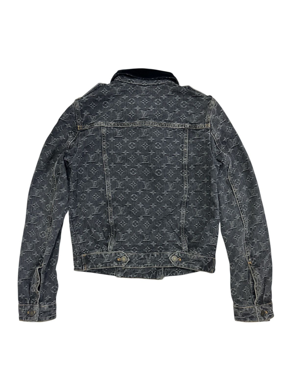 Louis Vuitton VINTAGE 2007 LOUIS VUITTON MONOGRAM JACQUARD DENIM JACKET Size XS / US 0-2 / IT 36-38 - 2 Thumbnail