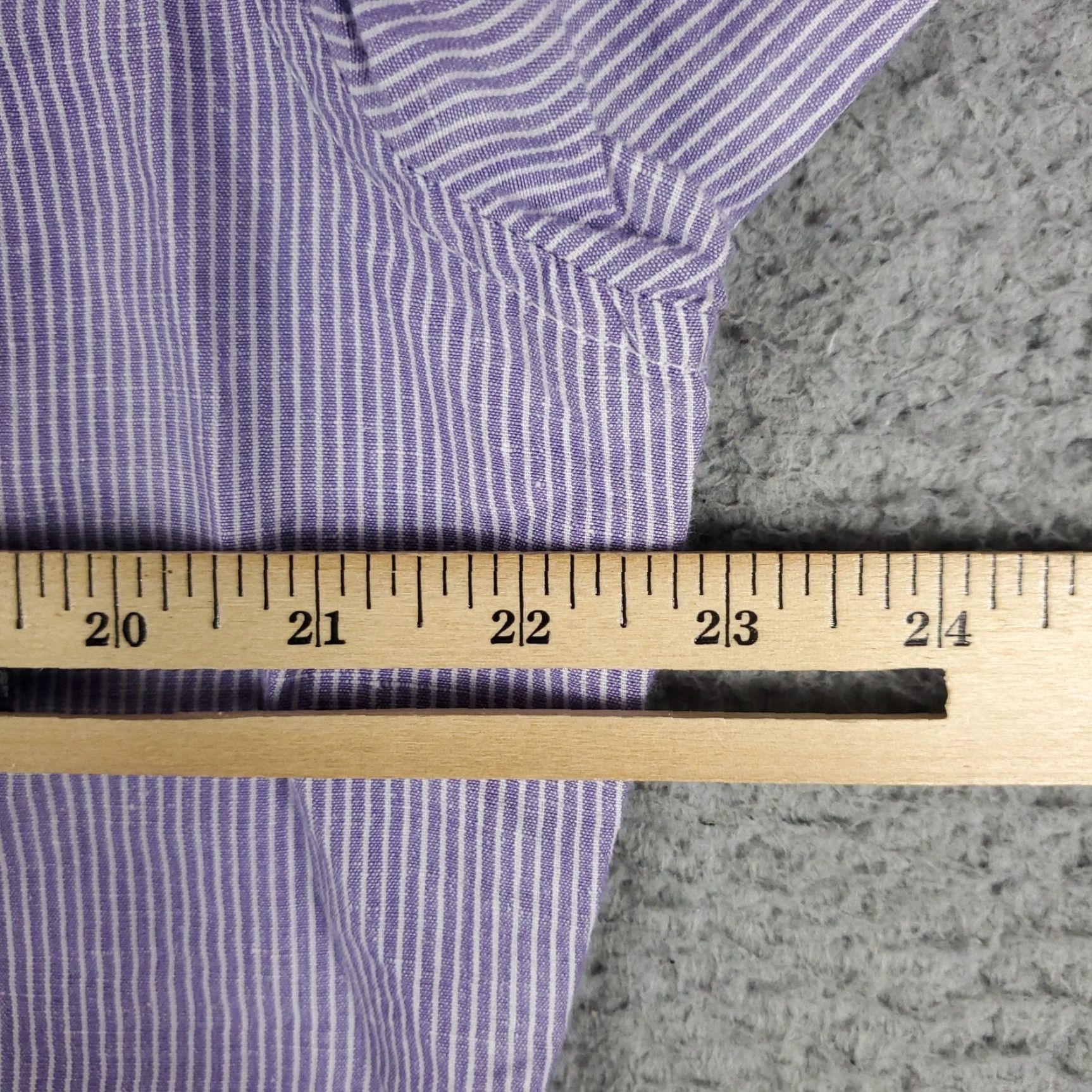Banana Republic VINTAGE Banana Republic Purple Striped Mens Long Sleeve Button Up Shirt Size Large 16 Size US L / EU 52-54 / 3 - 5 Thumbnail