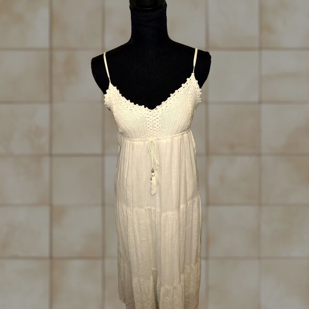 american eagle crochet maxi dress American Eagle Outfitters American Eagle Maxi Dress Cream Crochet Boho Lace  Knit Tiered Ivory XS Womens