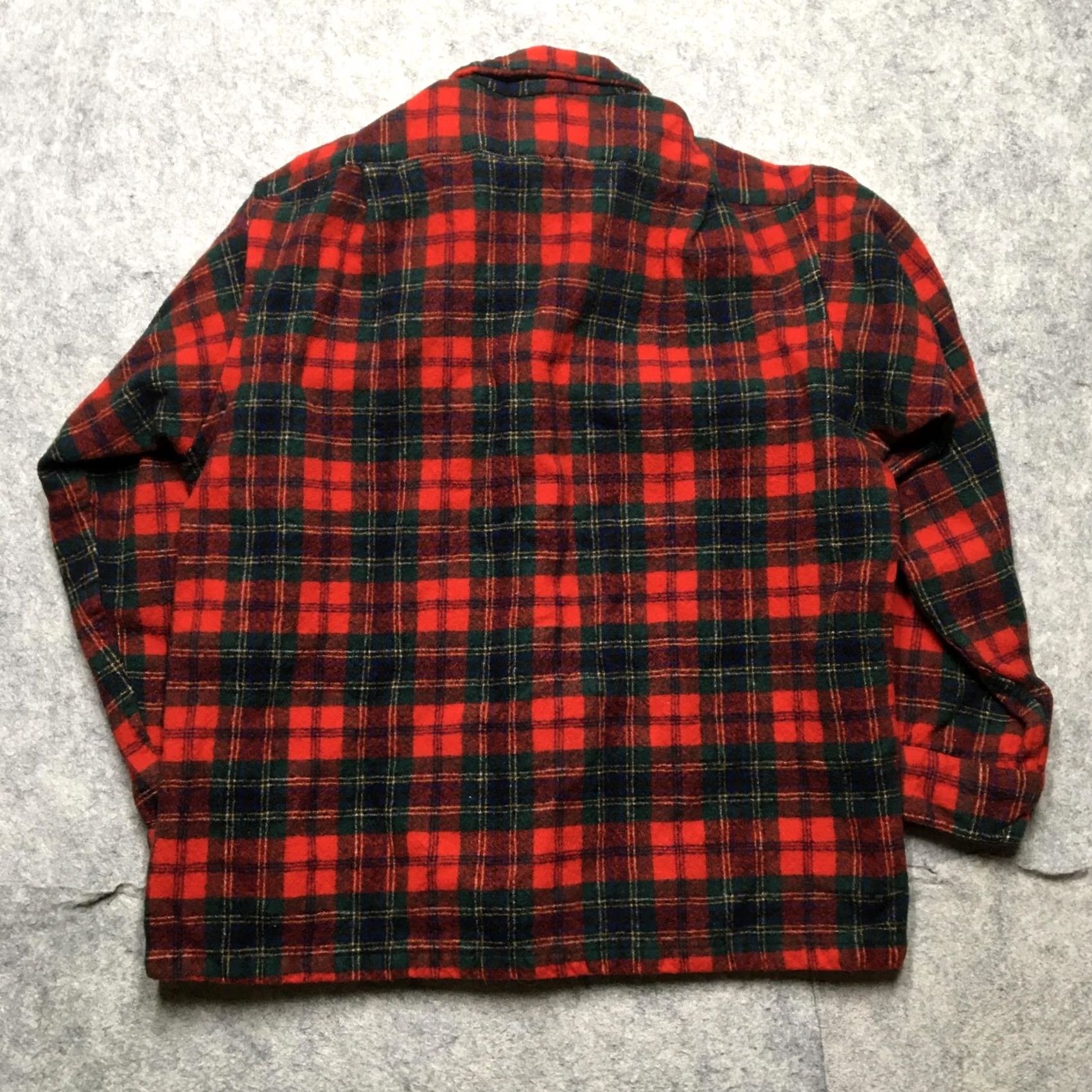 Pendleton VINTAGE Pendleton Shirt Mens S Red Plaid Wool Flannel USA Tartan Button-Up Pocketed Regular Fit Size US S / EU 44-46 / 1 - 7 Thumbnail