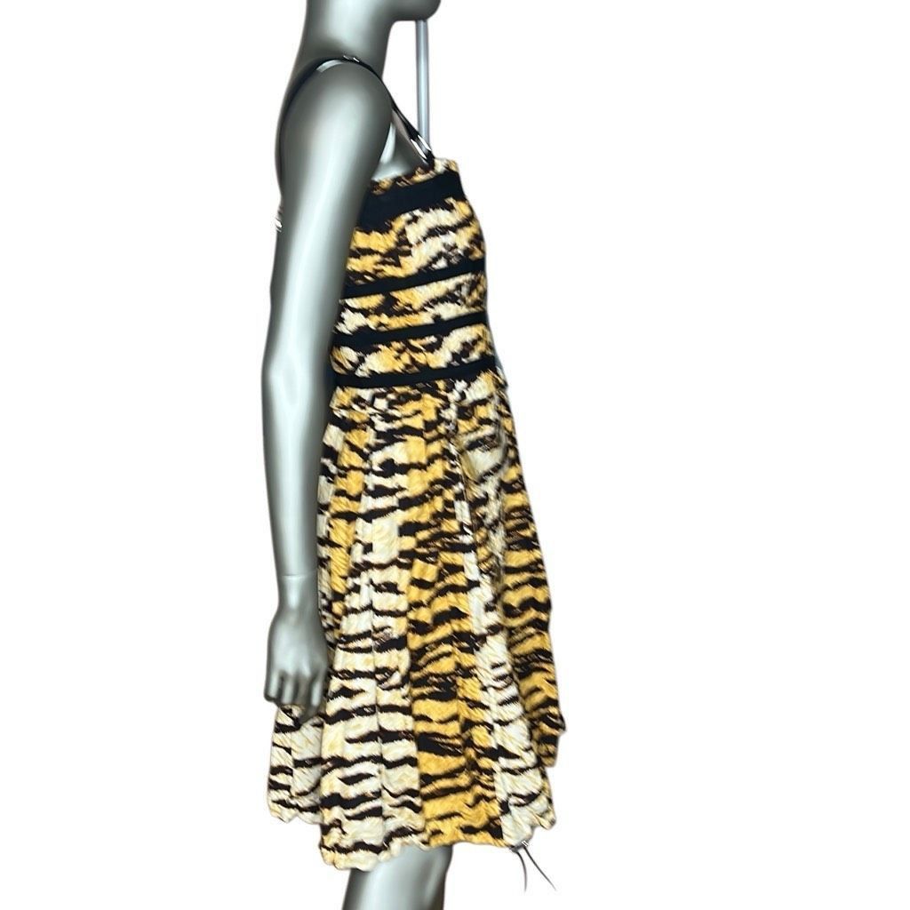 Dolce & Gabbana D&G by Dolce & Gabbana Sleeves Midi Dress Tiger Print (015) Size S / US 4 / IT 40 - 6 Thumbnail