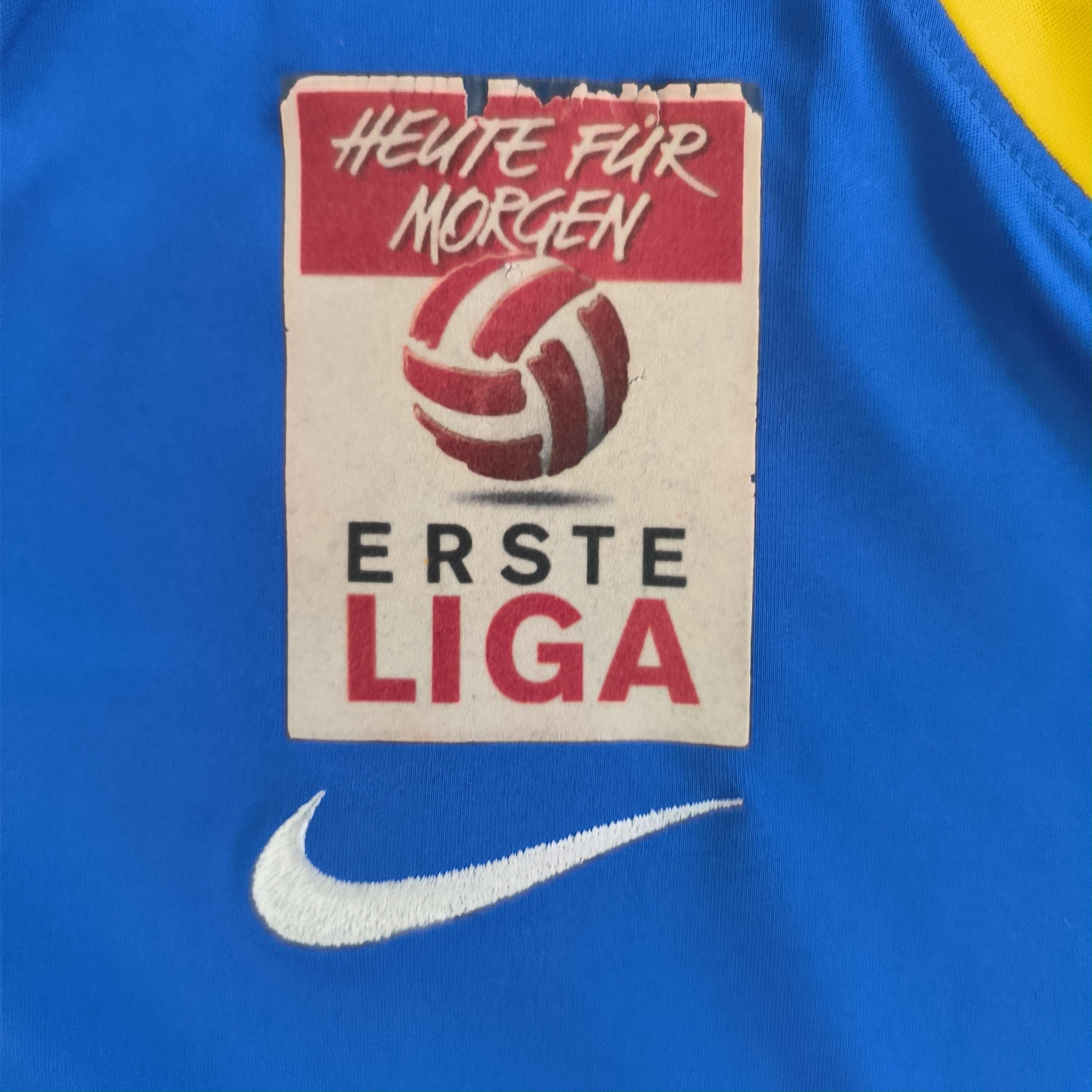 Nike First Vienna 2010-11 Nike home Osoinik football jersey sz M Size US M / EU 48-50 / 2 - 6 Thumbnail