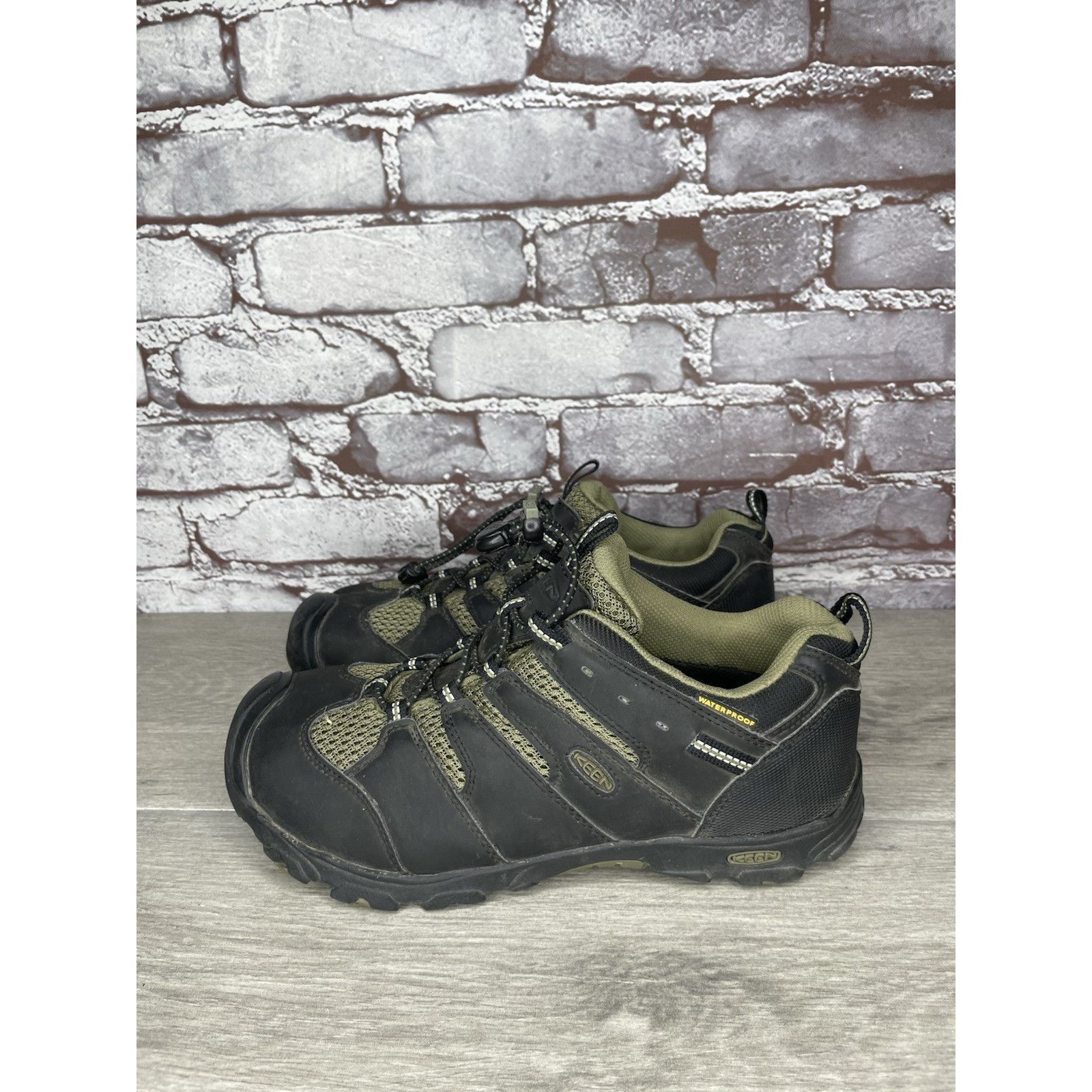 KEEN KEEN 1011760 Koven Olive Black Green Hiking Waterproof Shoes Size US 5.5 / EU 38 - 18 Thumbnail