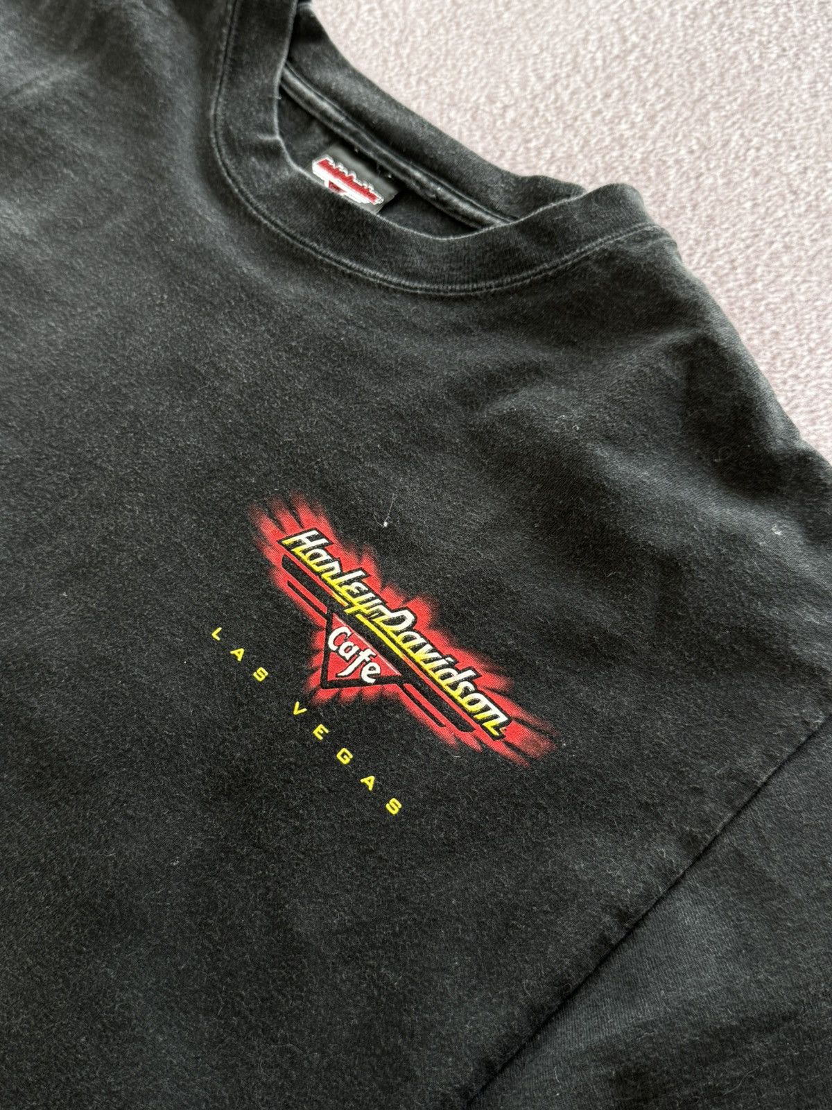 Harley Davidson 90’s Harley Davidson Faded Look Crazy Print Biker T-Shirt Size US L / EU 52-54 / 3 - 13 Thumbnail