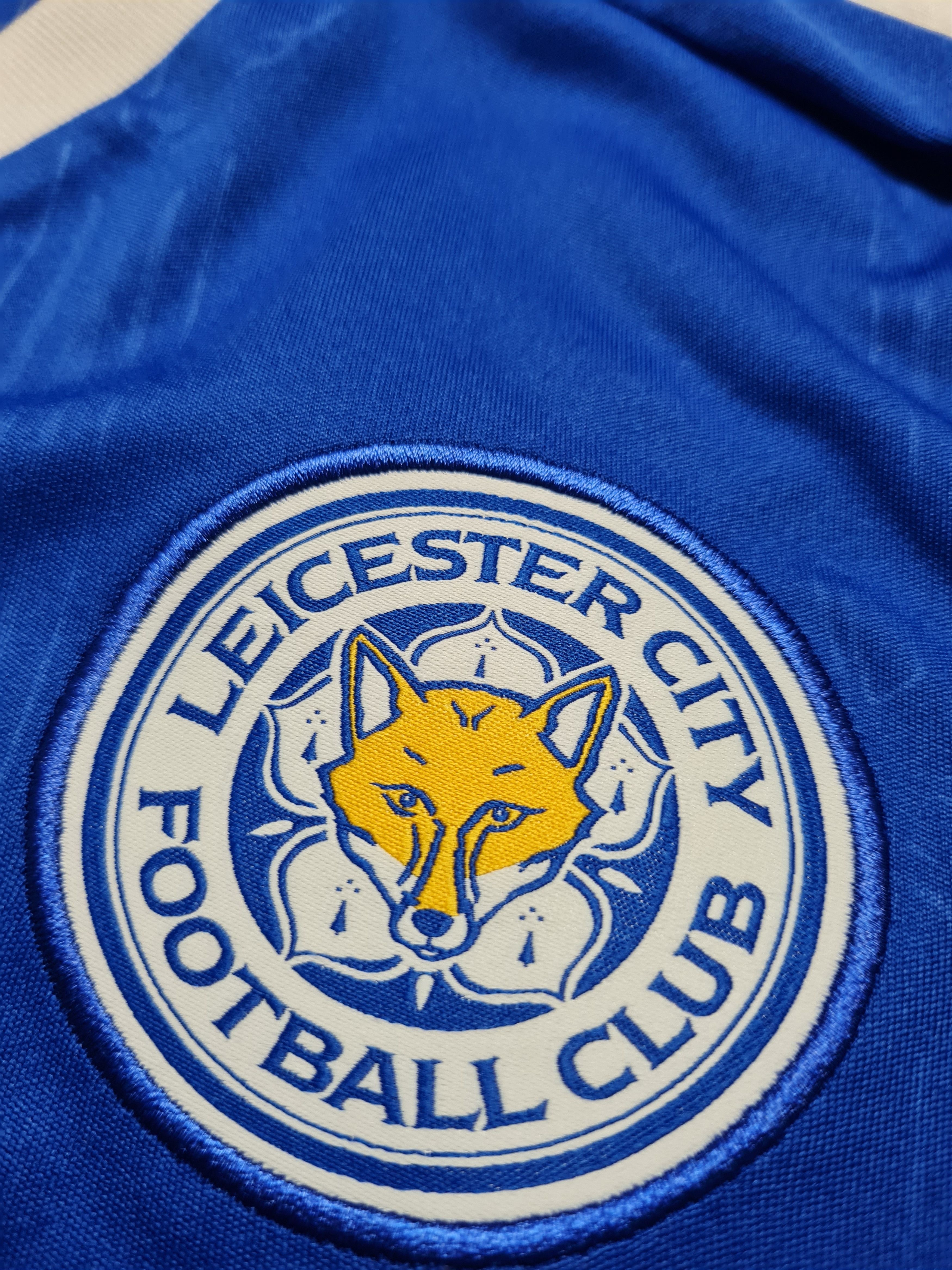 Adidas Adidas Leicester City 23/24 DEWSBURY-HALL #22 Soccer Shirt Size US XS / EU 42 / 0 - 8 Thumbnail