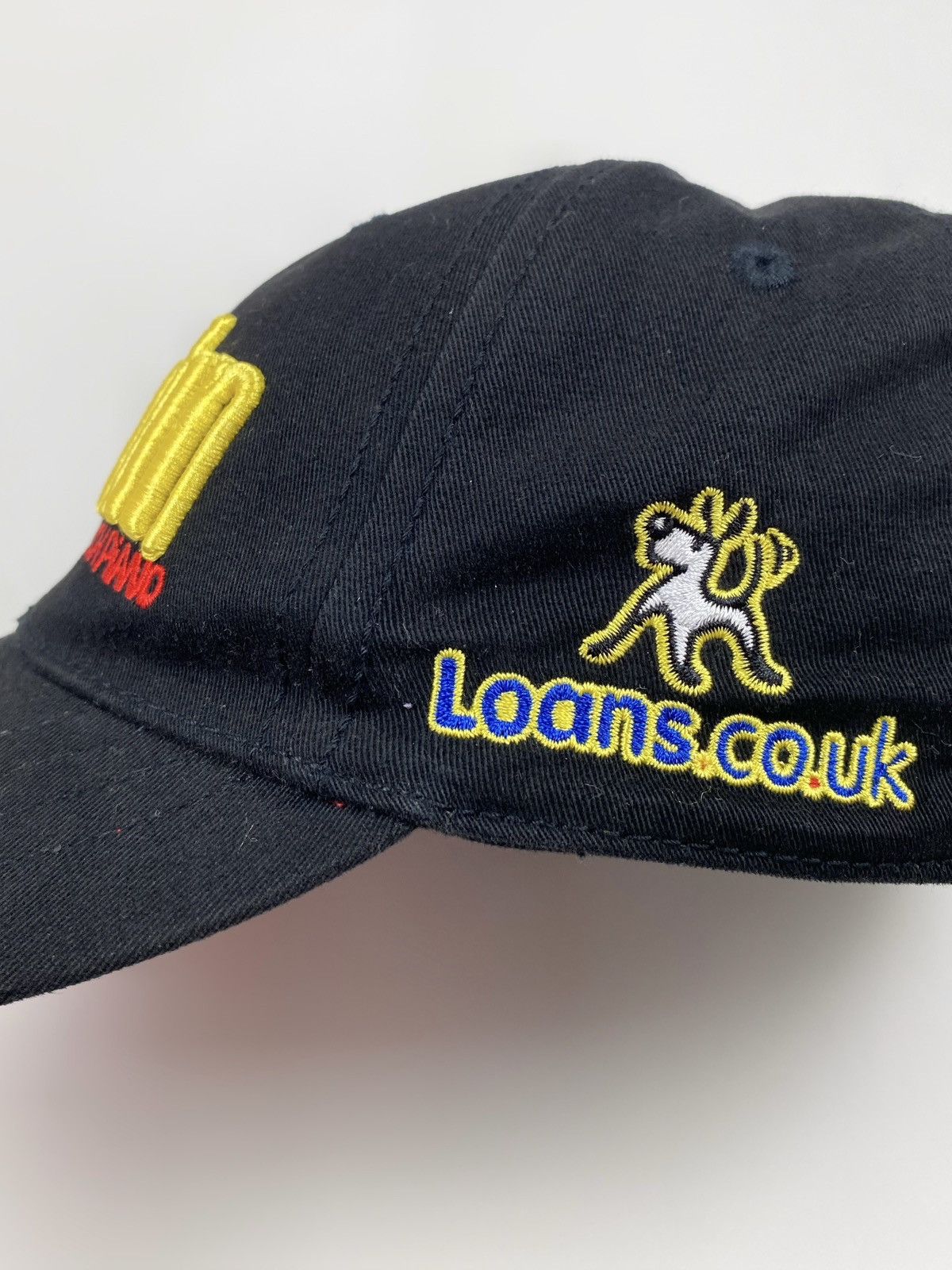 Band Tees 2005 Vintage Elton John The Red, Yellow & Black Piano Cap Size ONE SIZE - 3 Thumbnail