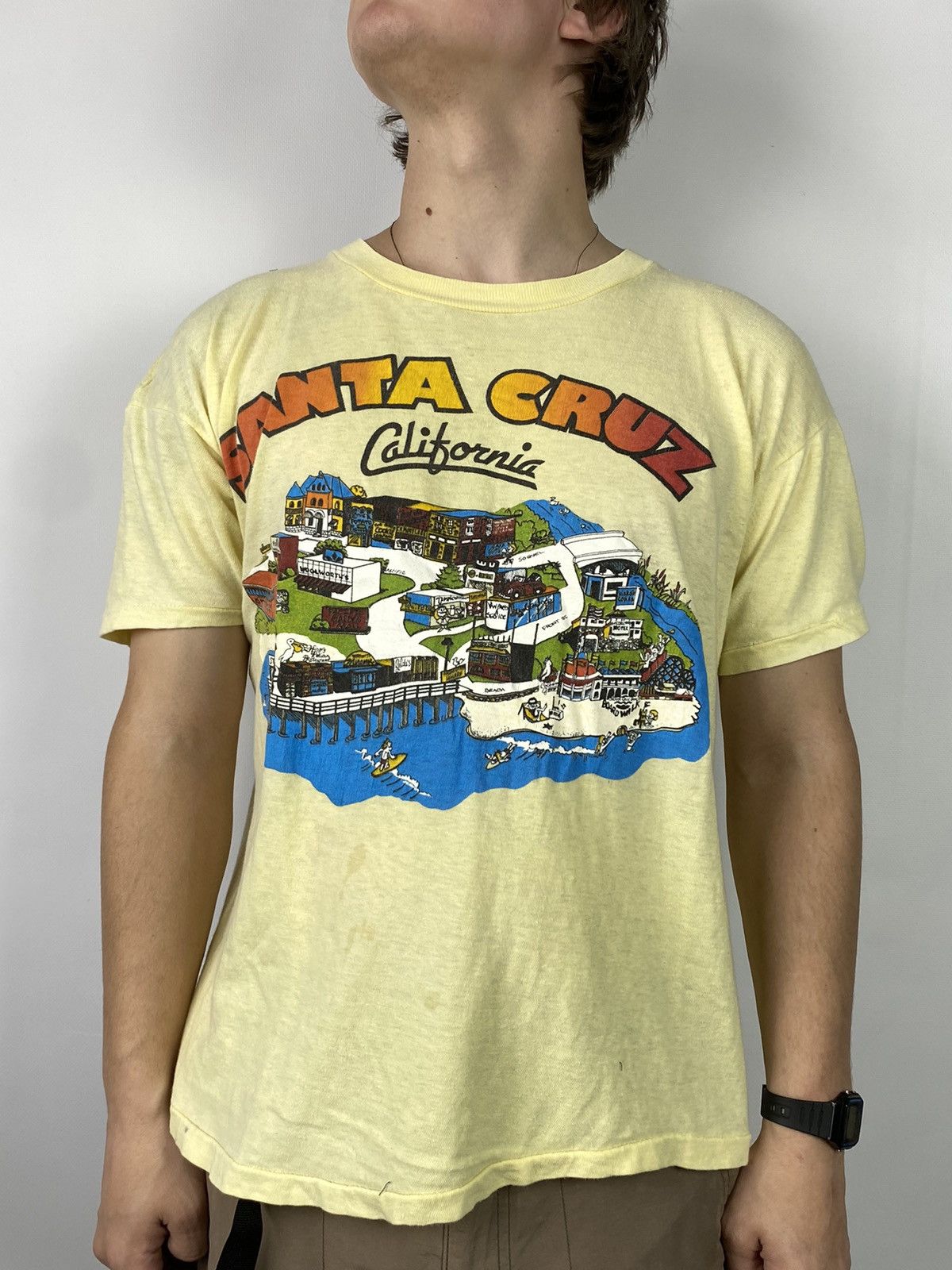 image of Vintage 80's Santa Cruz Skateboard Sk8 California Graphic in Yellow, Men's (Size Small)
