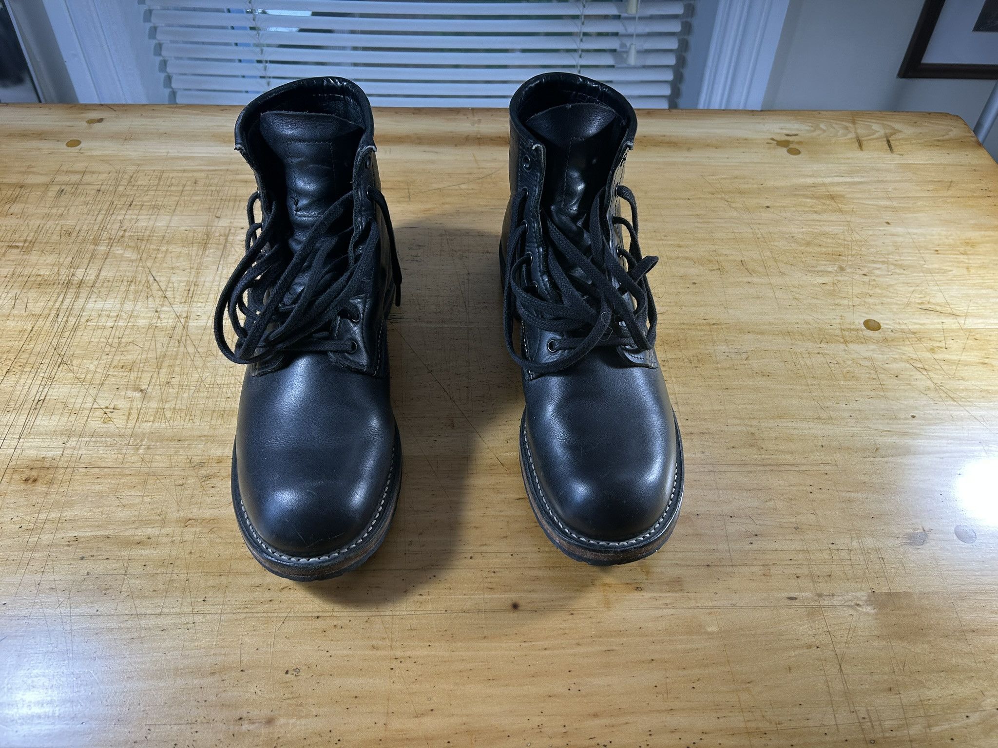Red Wing Beckman in Black Leather, Style 9414 Size US 9 / EU 42 - 1 Thumbnail