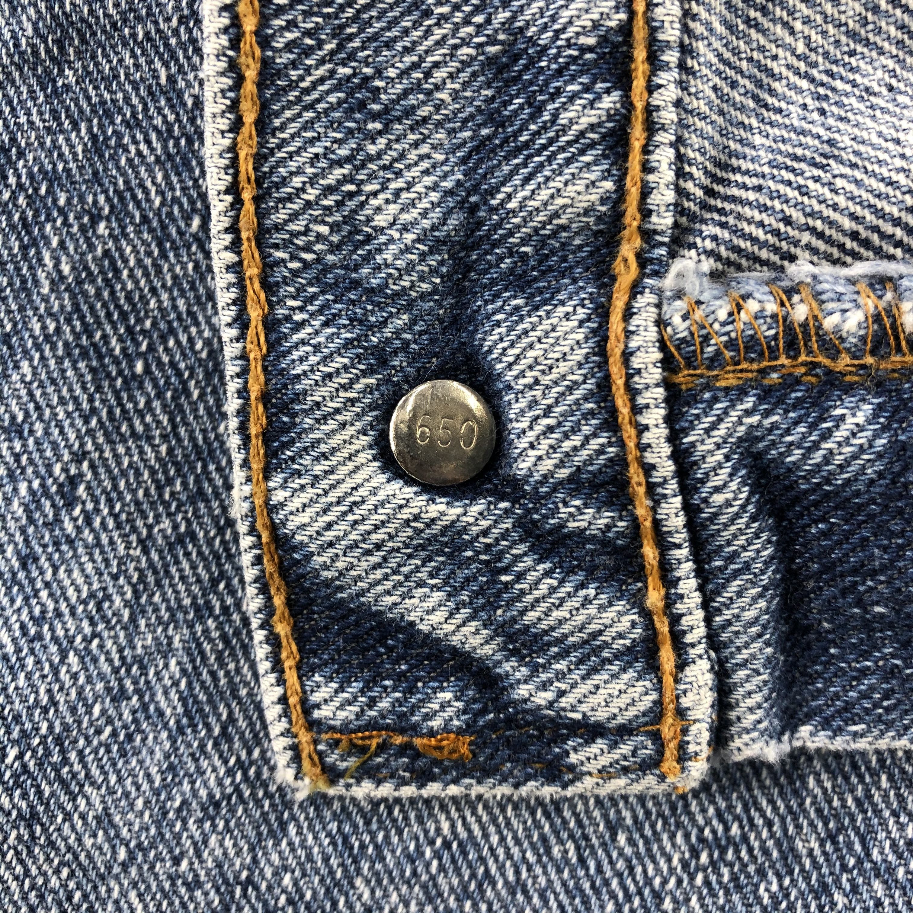Levi's Vintage 90s Levi's 560 Jeans Medium Wash Denim KJ1015 Size US 36 / EU 52 - 9 Thumbnail
