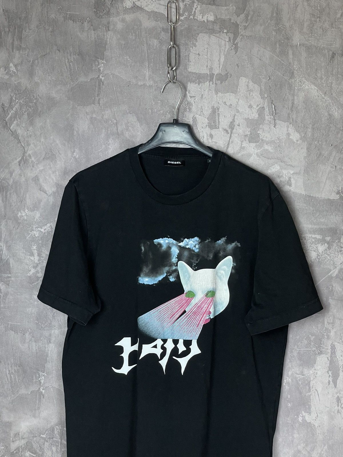 Diesel × Japanese Brand × Vintage Y2K Diesel T Shirt Vintage 3D Cat Logo Avantgarde Style Size US M / EU 48-50 / 2 - 2 Thumbnail